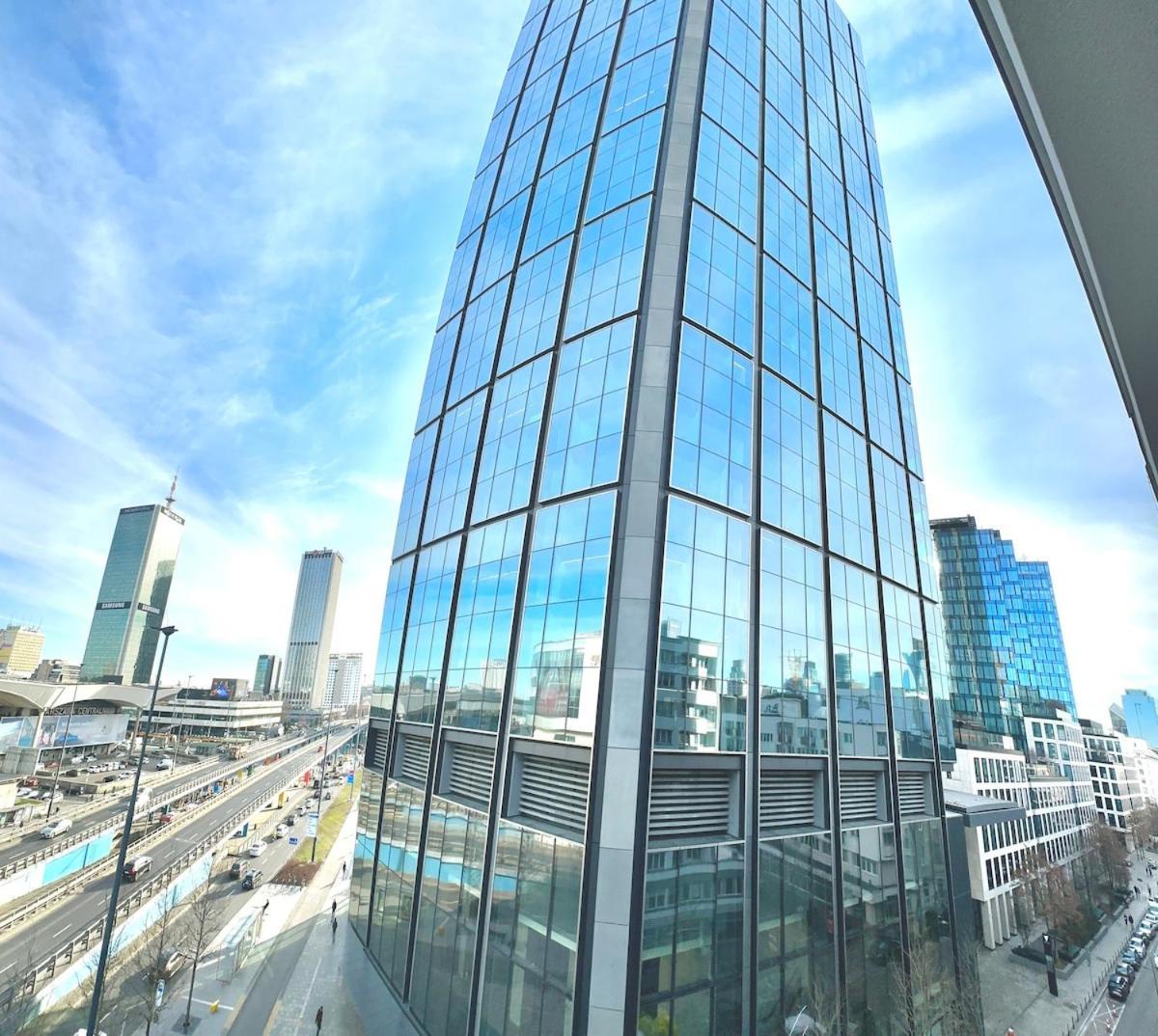 Varsovian Chic - Stylish 2br In Center With Balcony & Views Apartment Warsaw
