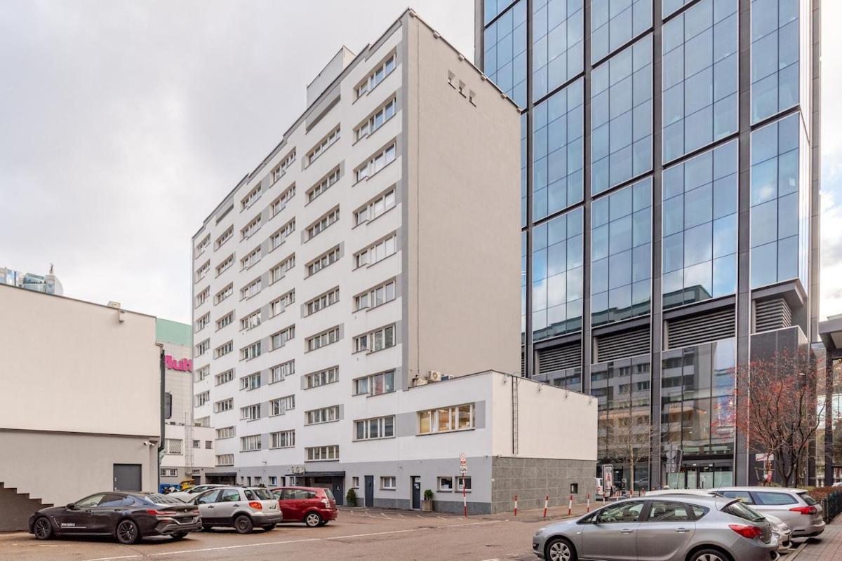 Apartment Varsovian Chic - Stylish 2br In Center With Balcony & Views Warsaw
