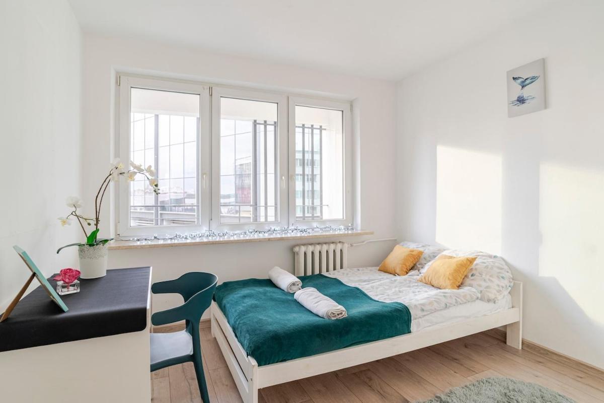 Apartment Varsovian Chic - Stylish 2br In Center With Balcony & Views