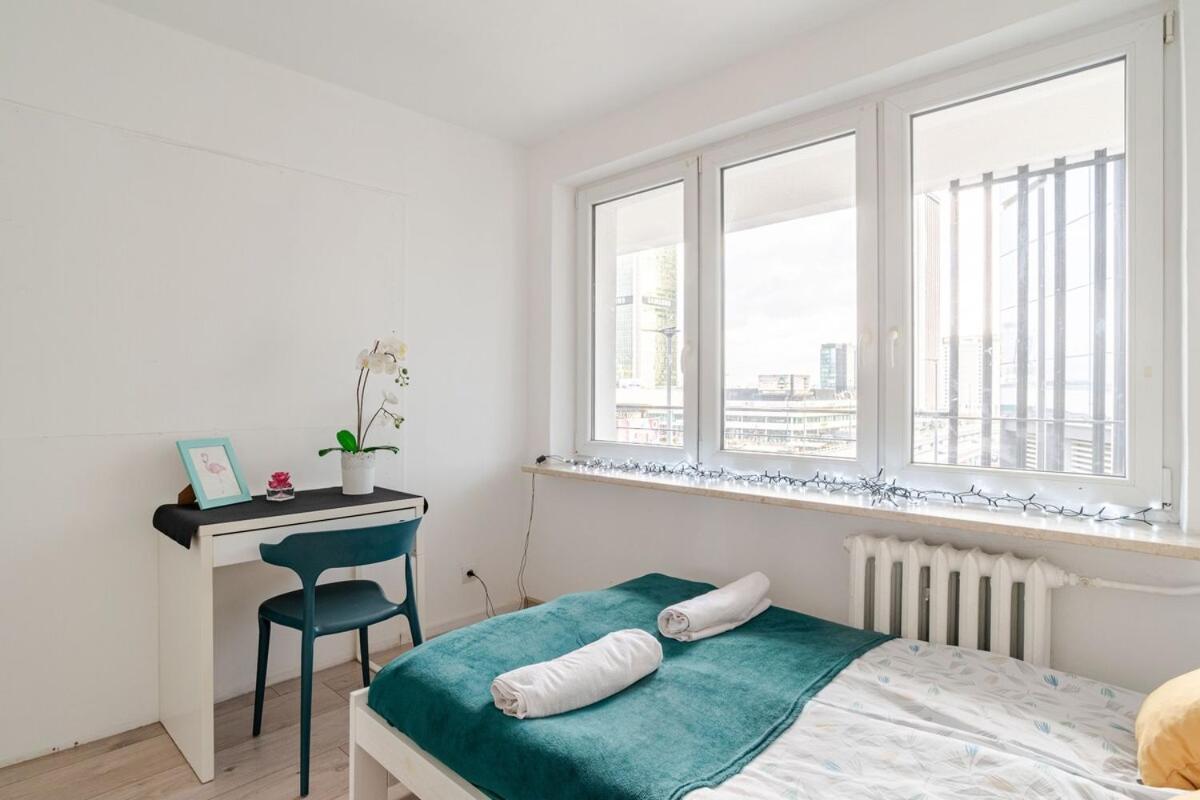 Varsovian Chic - Stylish 2br In Center With Balcony & Views Apartment