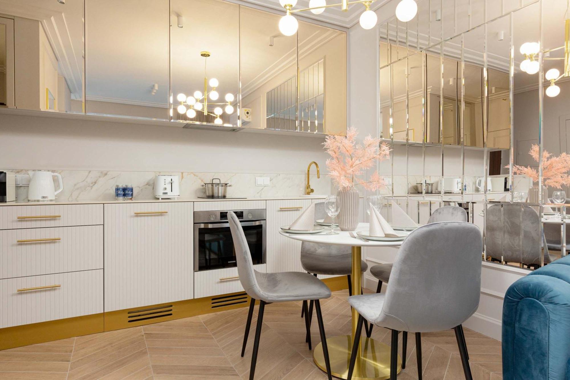 Apartamento Lux Center Mennica By Renters Prestige *