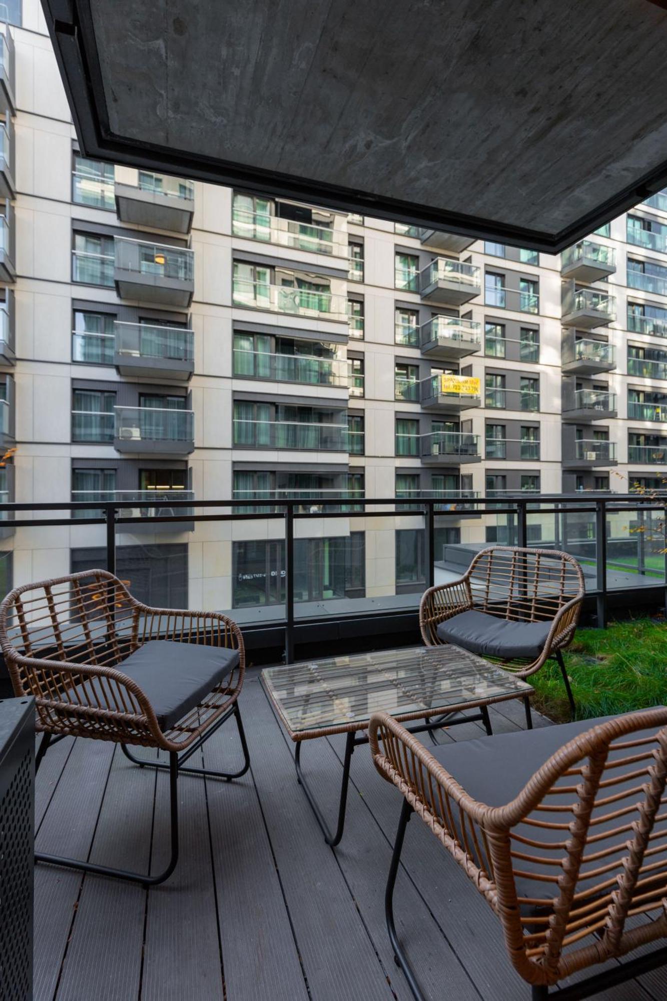 Lux Center Mennica By Renters Prestige Apartamento *
