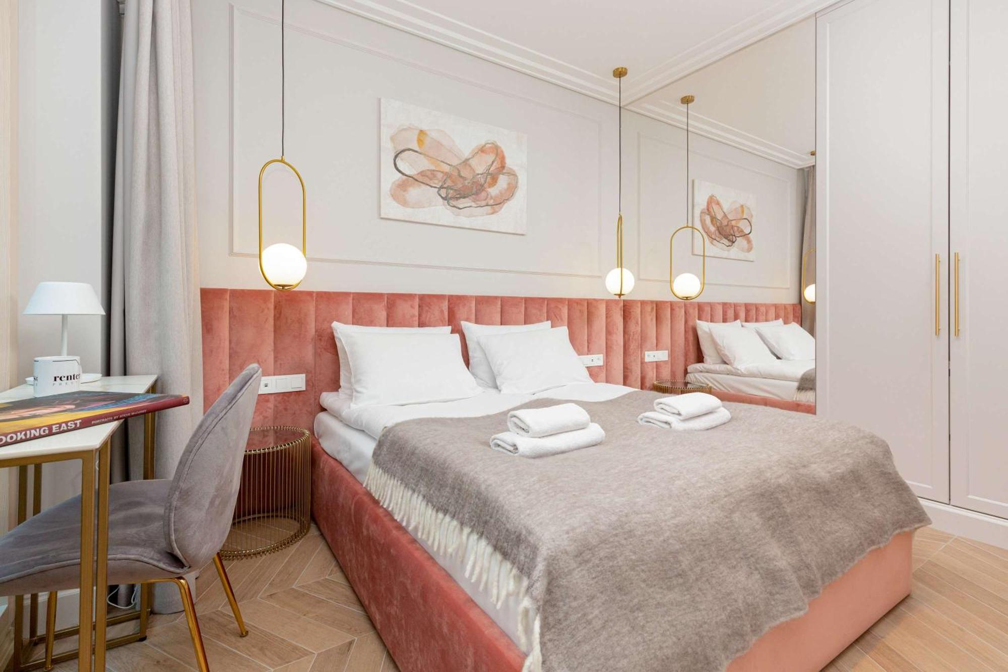 Lux Center Mennica By Renters Prestige Apartamento *