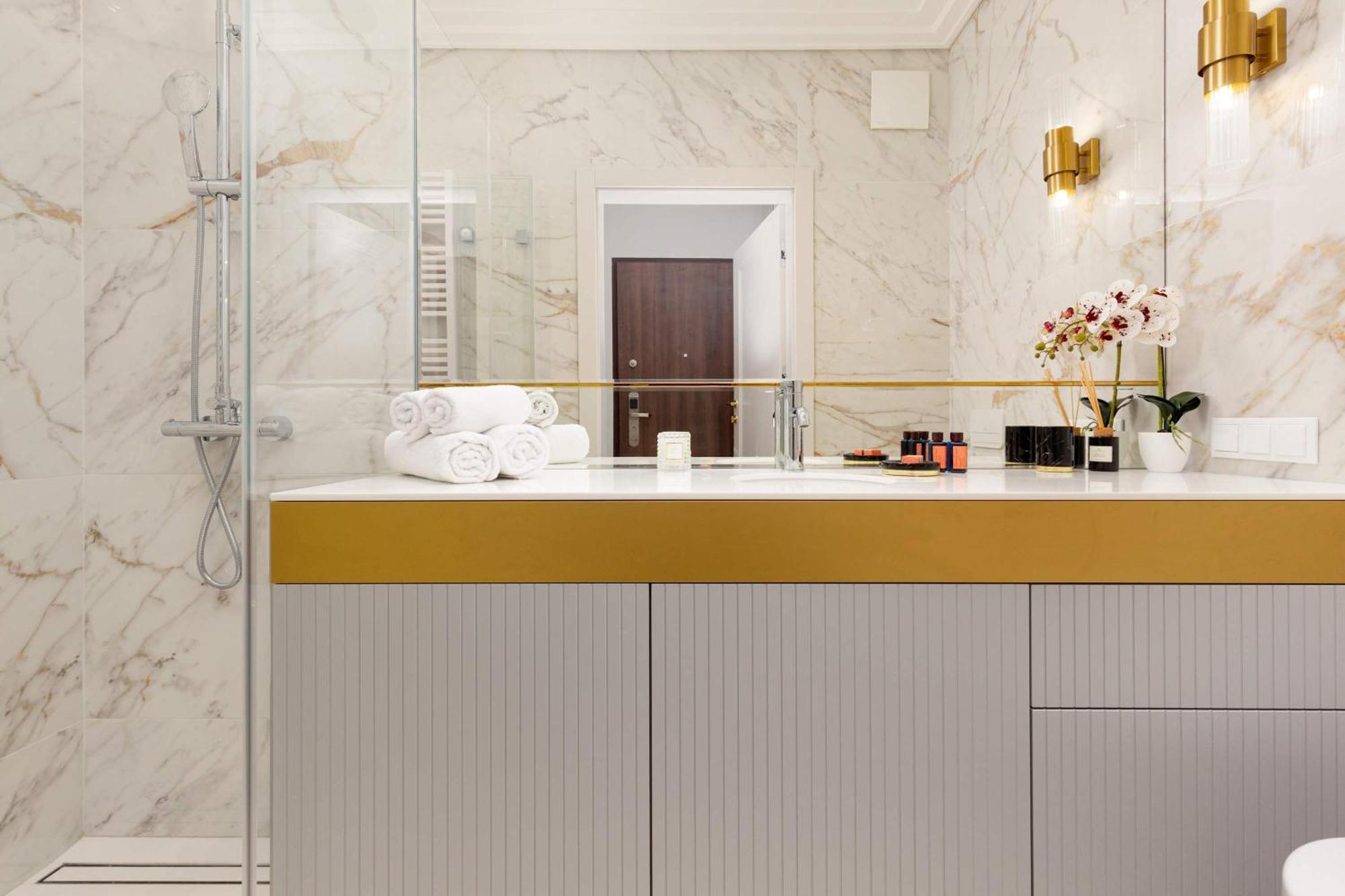 Lux Center Mennica By Renters Prestige * Varsóvia