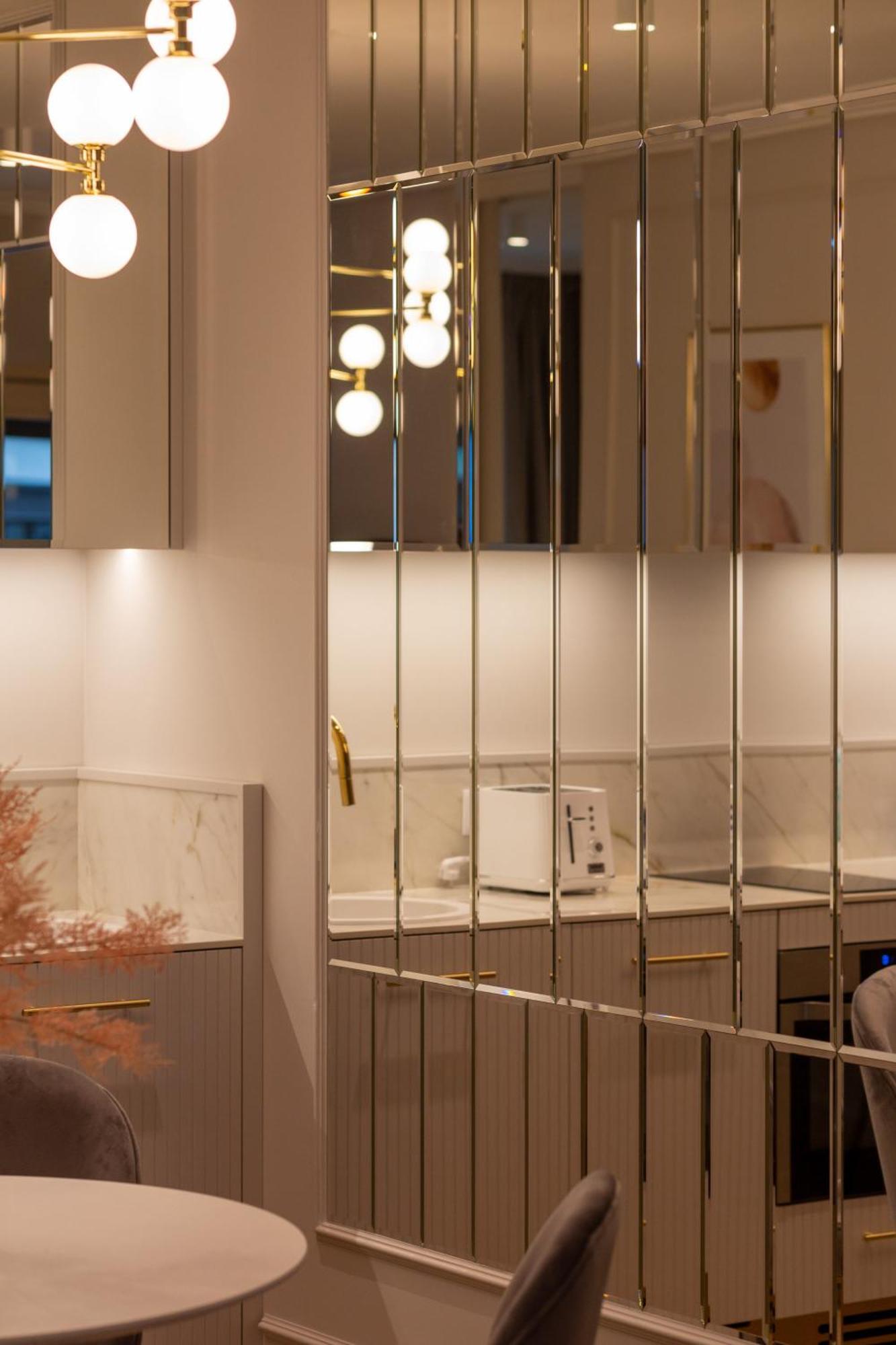 Apartamento Lux Center Mennica By Renters Prestige
