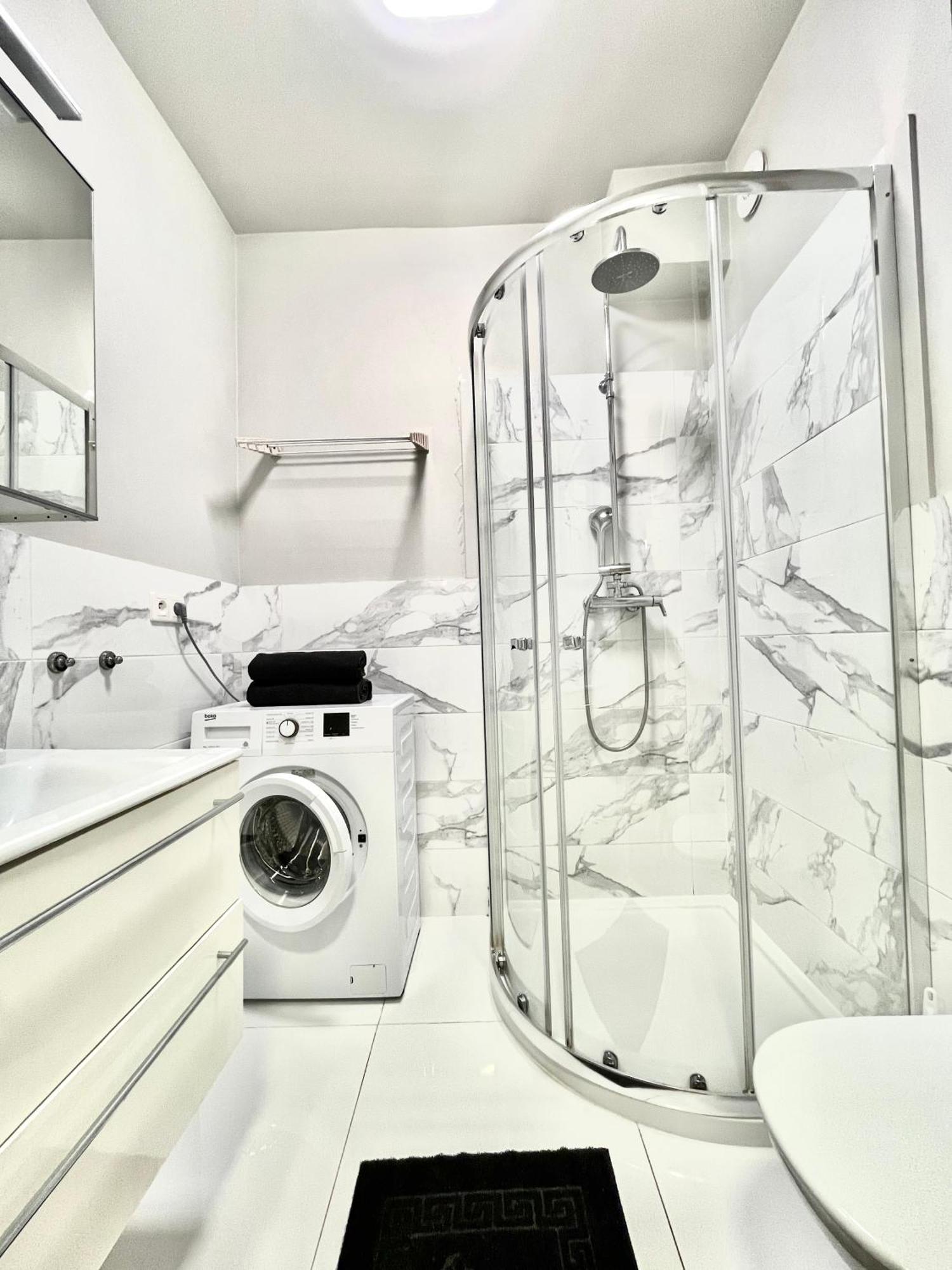 Apartel24pl Mozart Apartment *