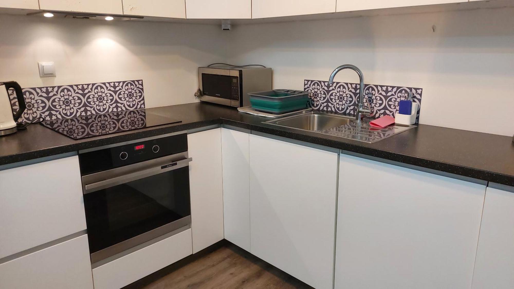 Jk 47 A Z Miejscem Postojowym W Garazu Apartment *