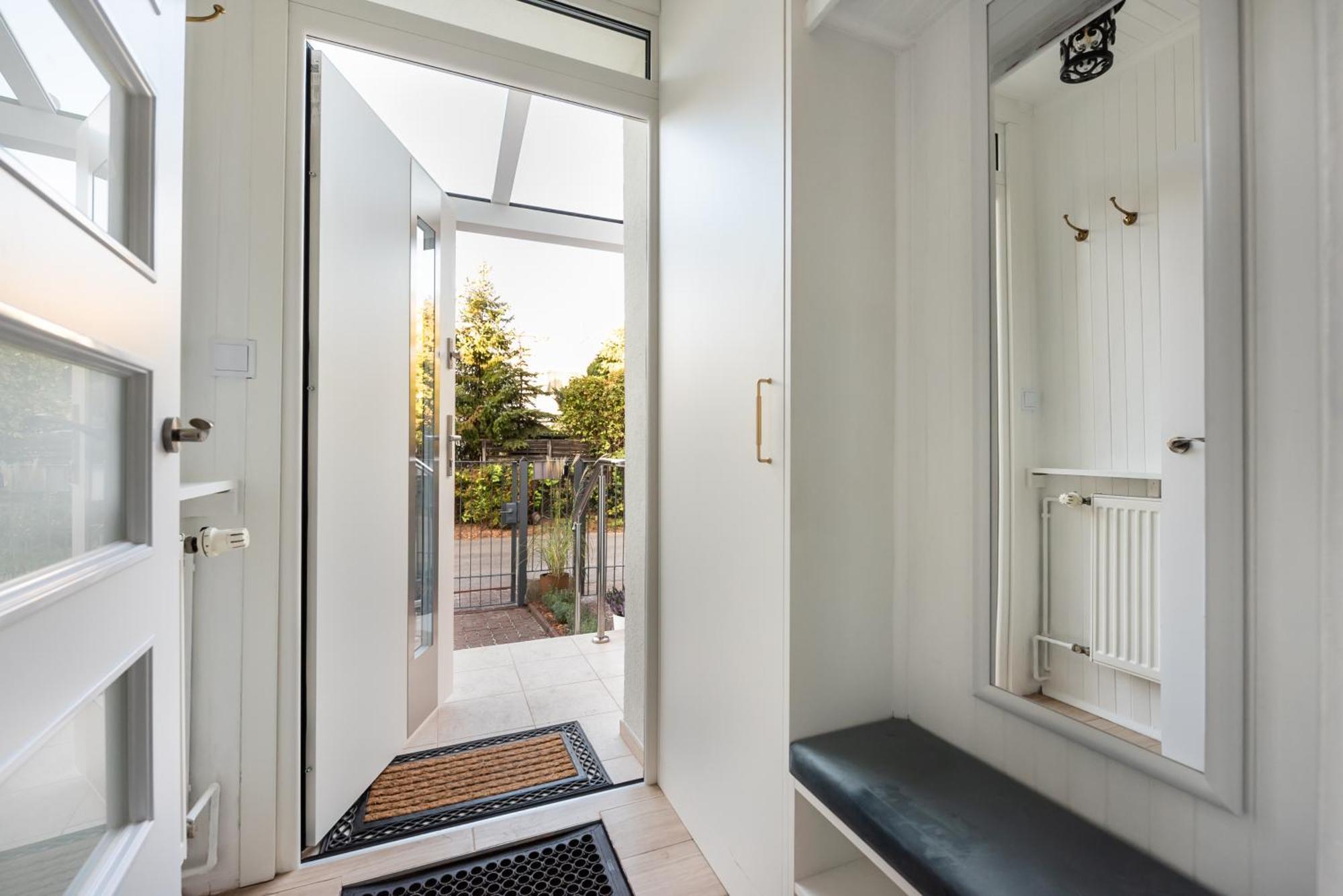 Apartament Metro Zacisze Fausta House With Garden