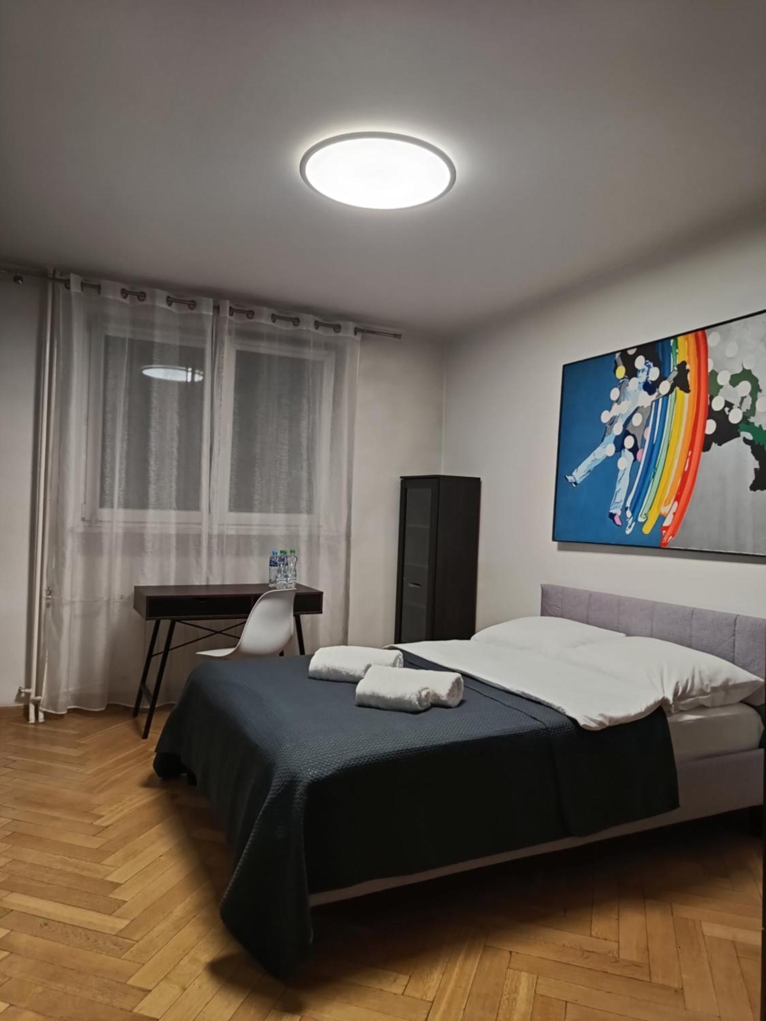 Nowogrodzka Apartment *