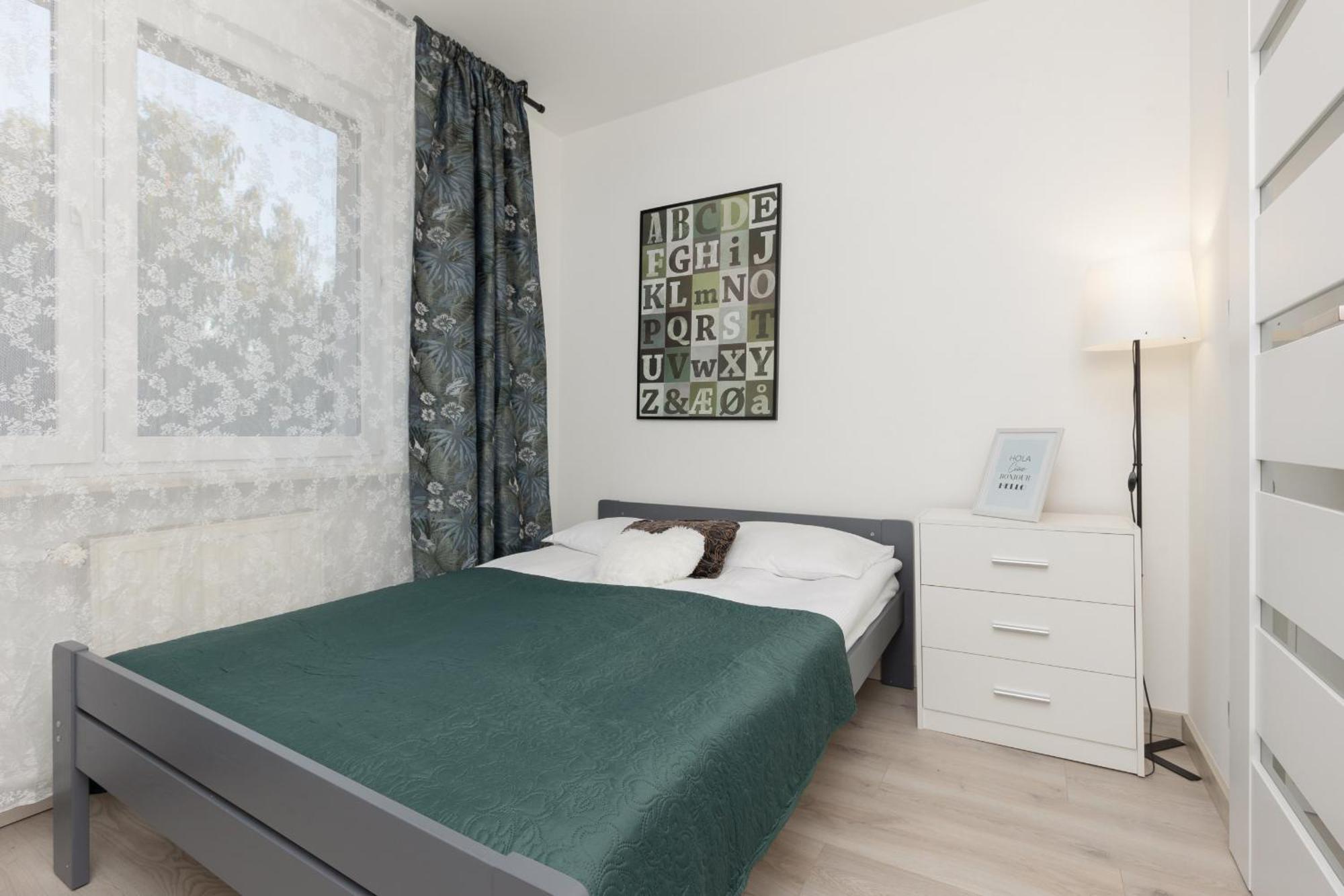 Kopcinskiego Bright & Spacious Ursynow By Renters Apartment Warsaw