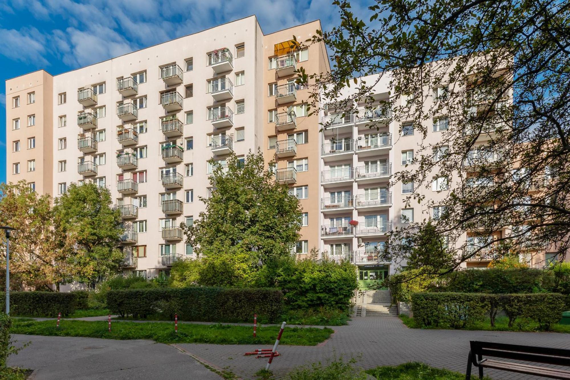 Kopcinskiego Bright & Spacious Ursynow By Renters Warsaw