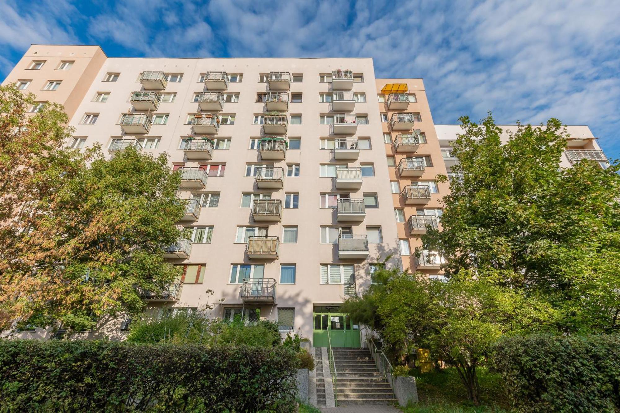 Apartment Kopcinskiego Bright & Spacious Ursynow By Renters