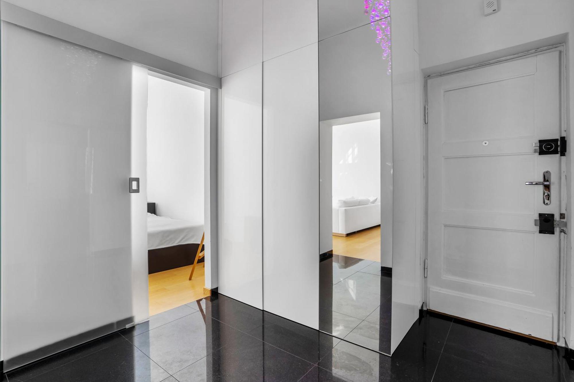 Castle - Prime Location, Historic Center, Castle View, Fast Internet - By Rentujemy * Warsaw