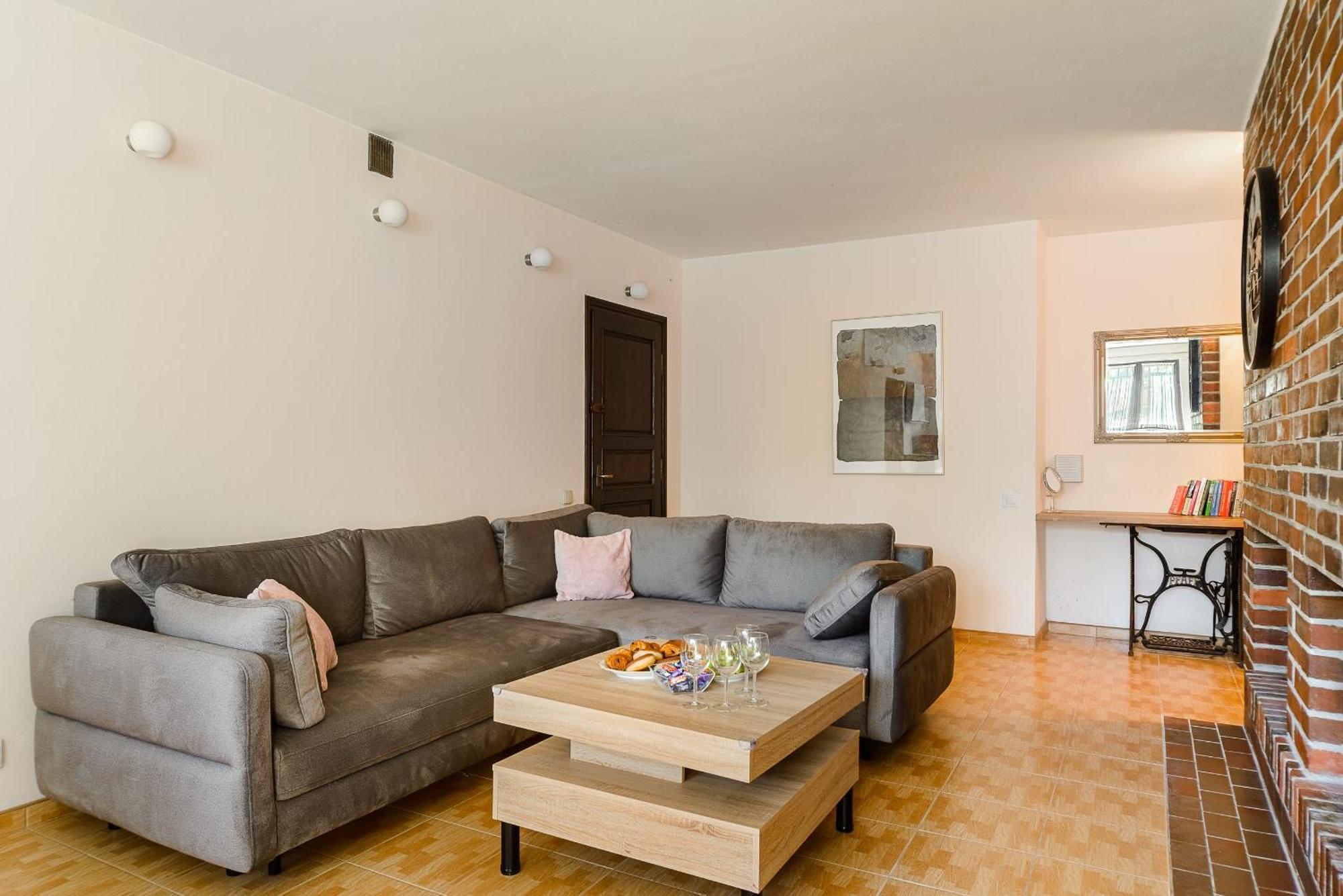 P&o Juhasow - Wawer Apartment *