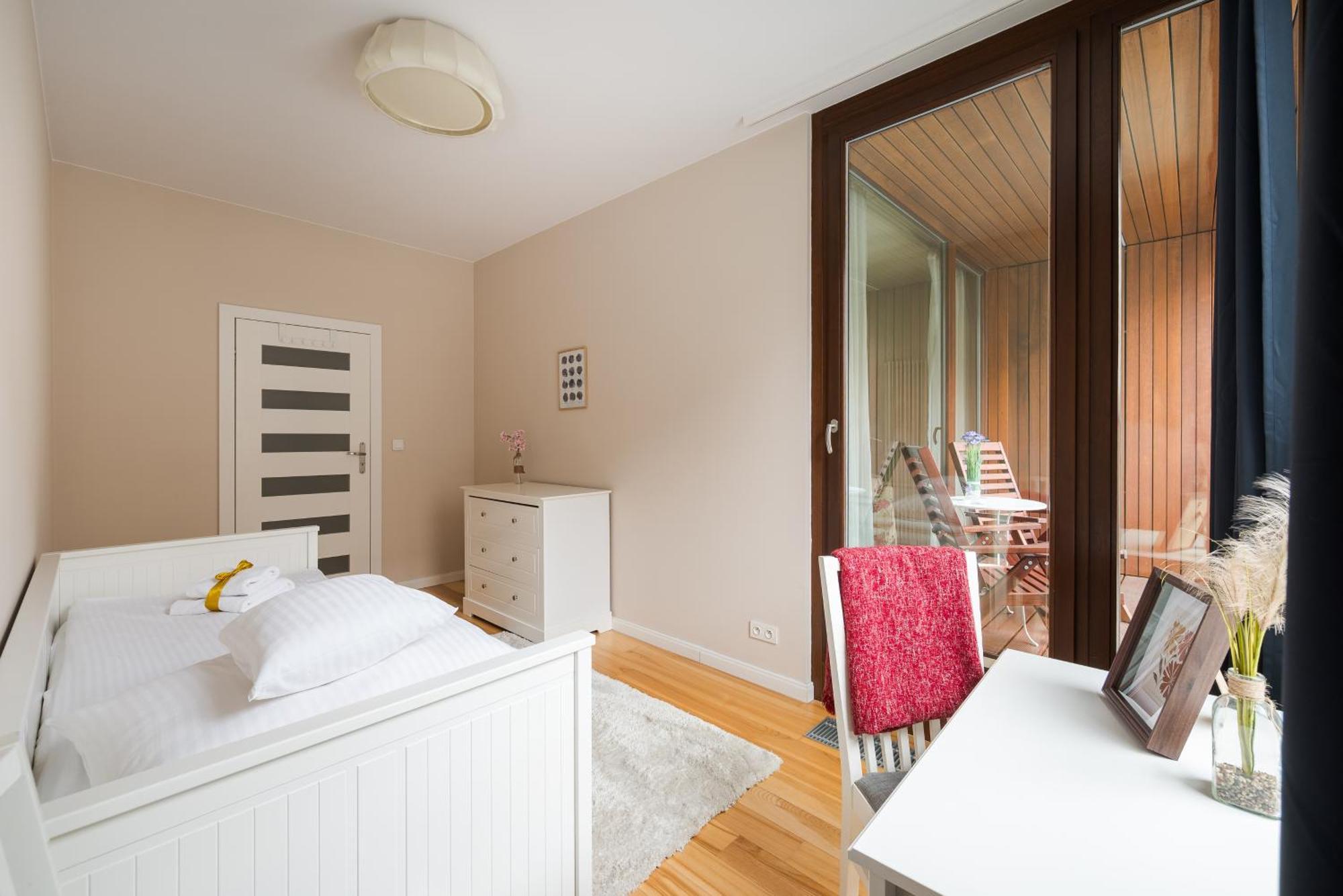 Go - 4* Warsaw