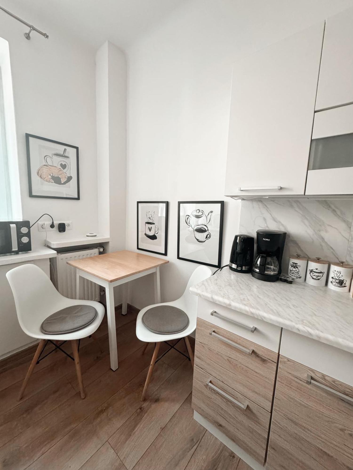 Cosy Mokotow Narbutta Metro Pole Mokotowskie Apartment
