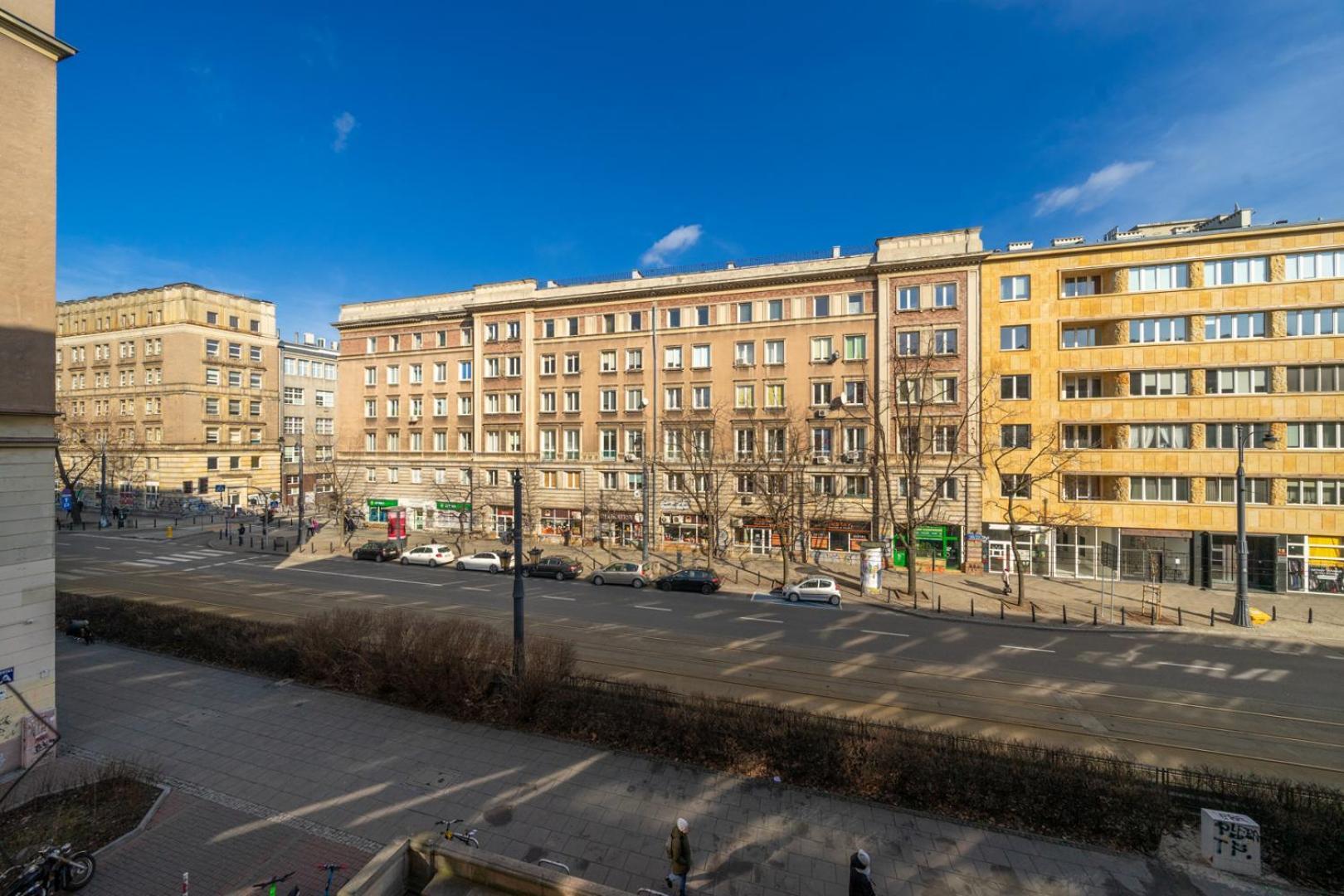 Apartment Downtown - Location, Metro&trams Nearby - By Rentujemy *