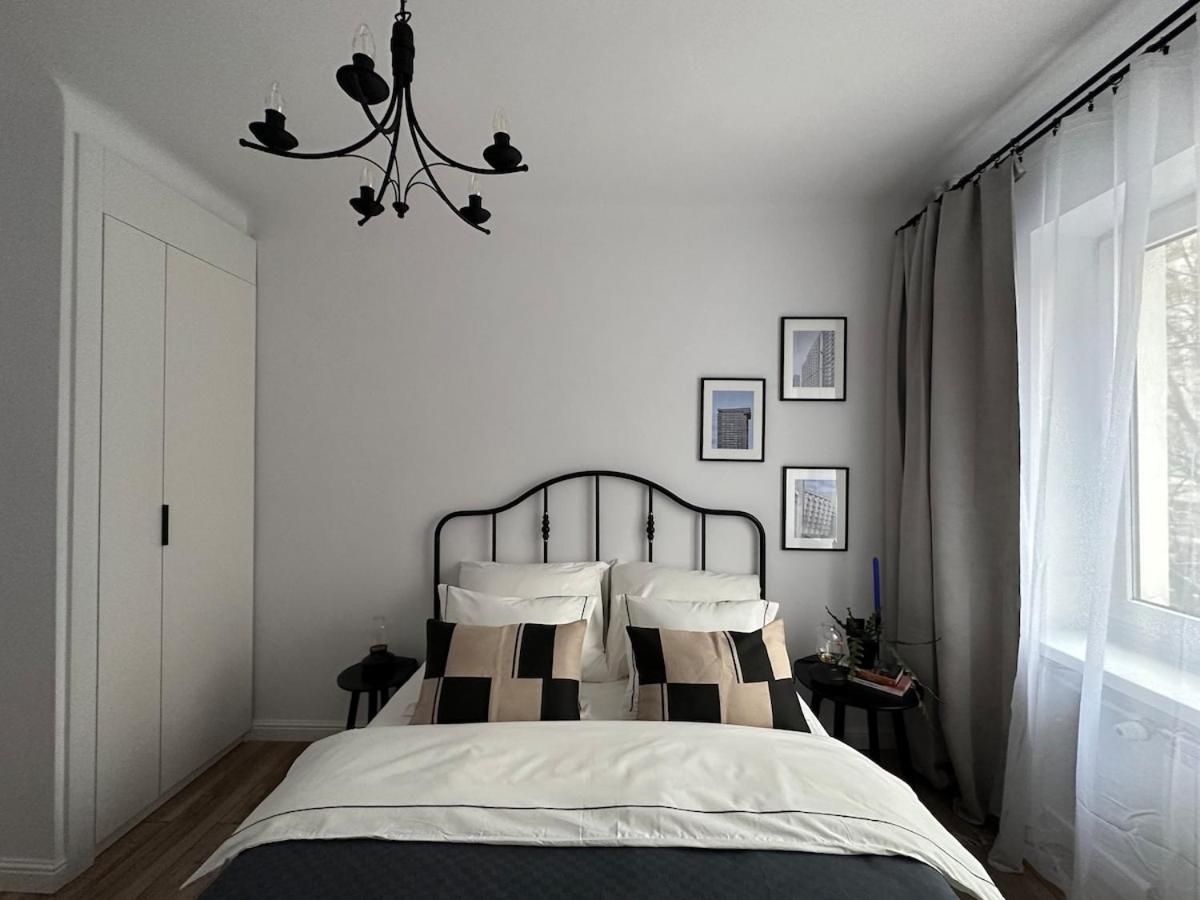 Apartment Cozy Krasinski Garden Warsaw