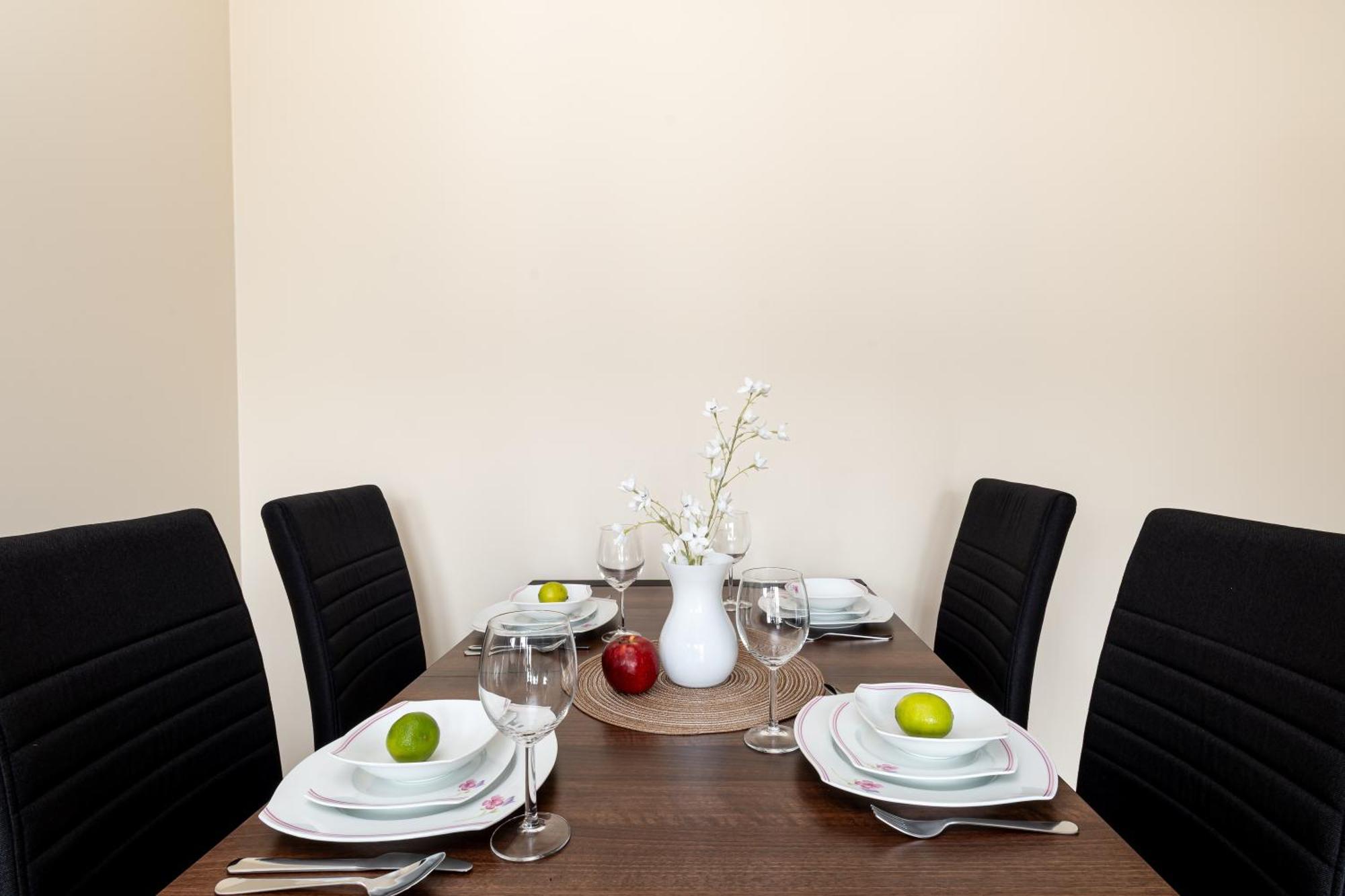 Apartament Superapart Habicha 19 *