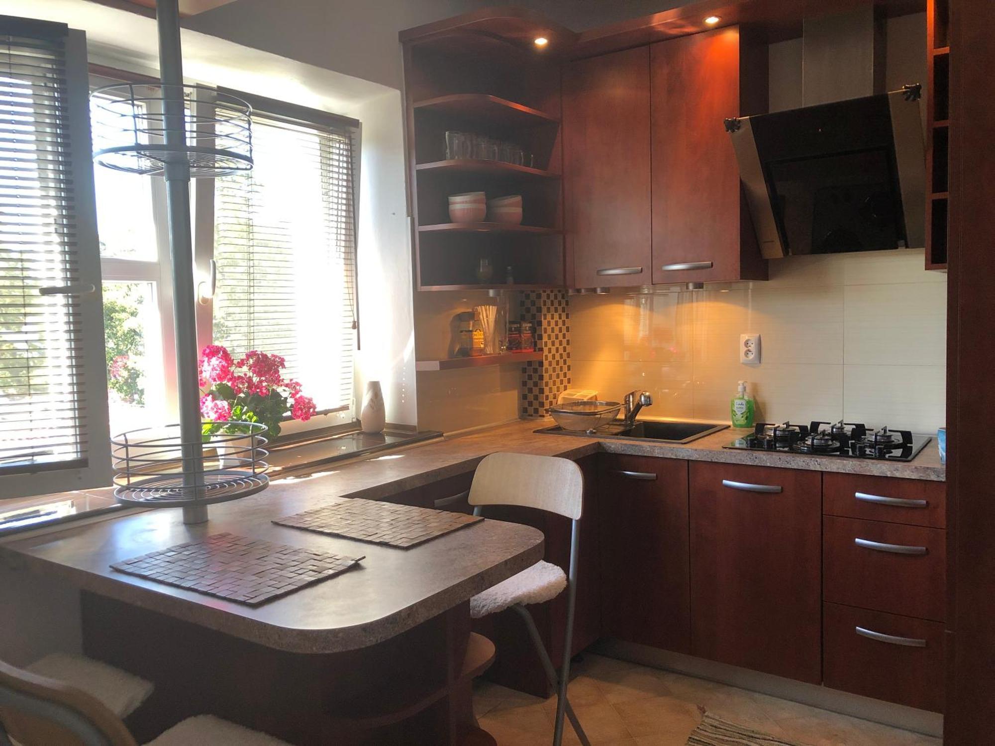 Plac Bankowy Apartment, Metro *