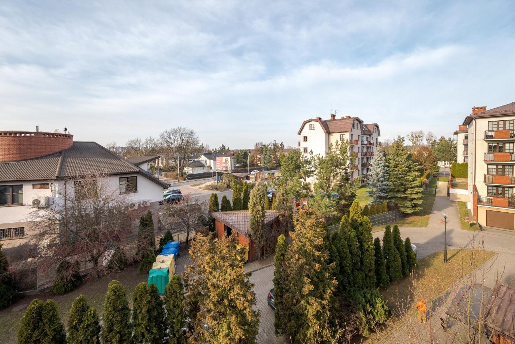 Tarchomin Standard Apartment *