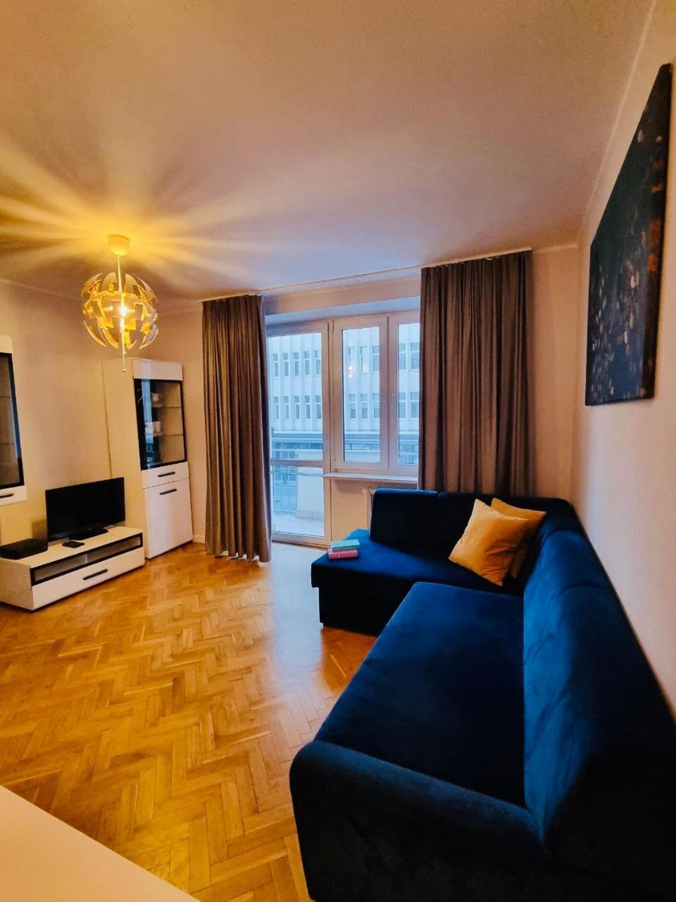 My Beloved Zurawia Street Apartment Warsaw