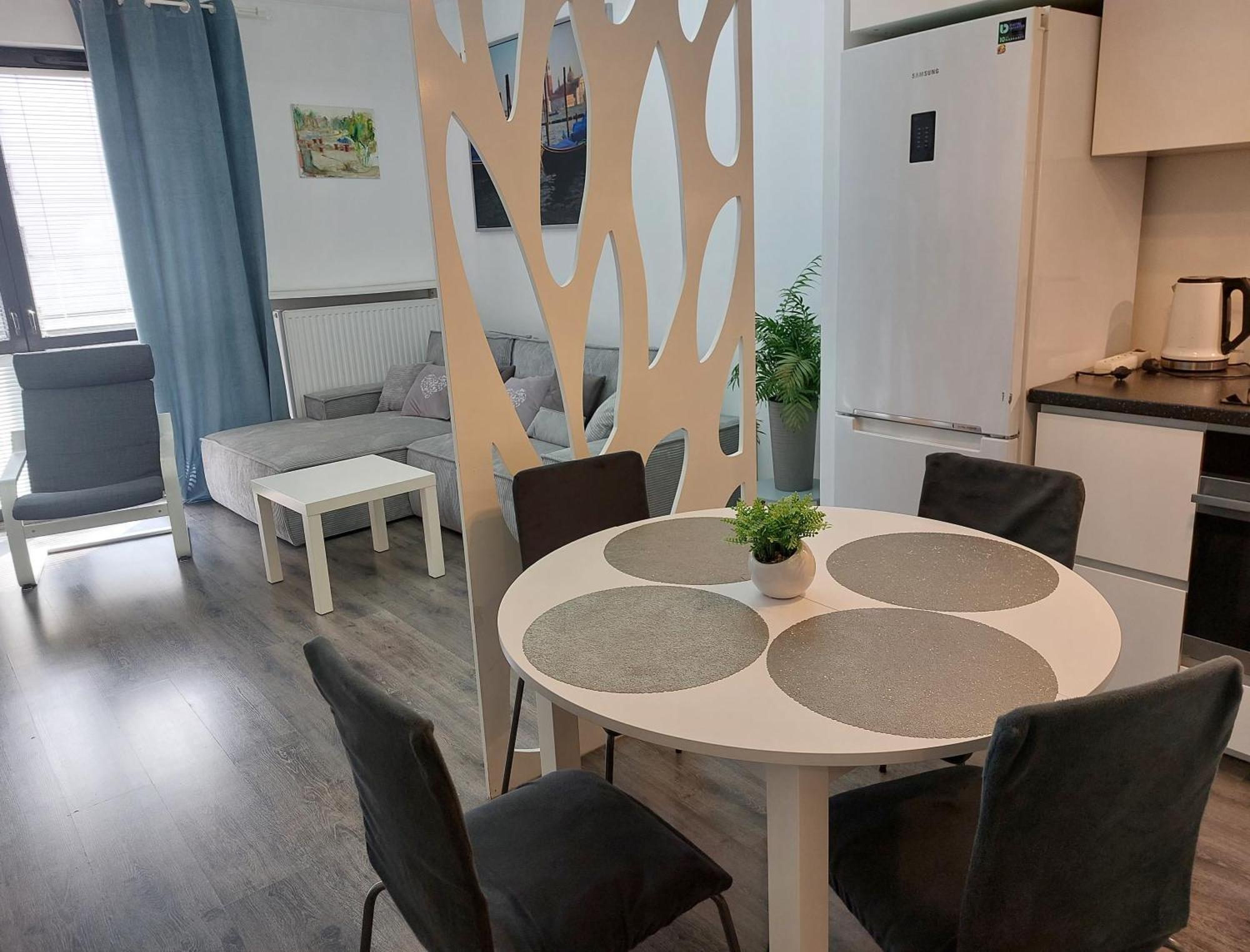 Jk 47 A Z Miejscem Postojowym W Garazu Apartment