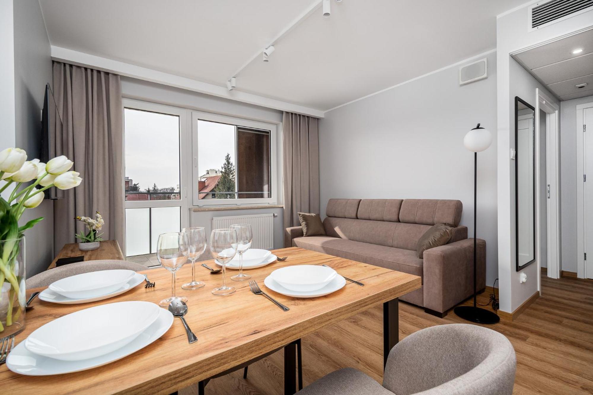 Pileckiego 59 By Perfect Free Parking Apartment