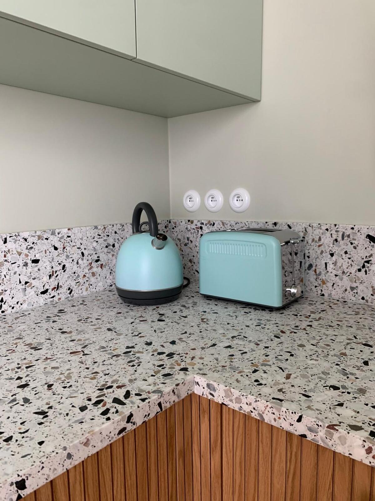 New Old Towne Apartment