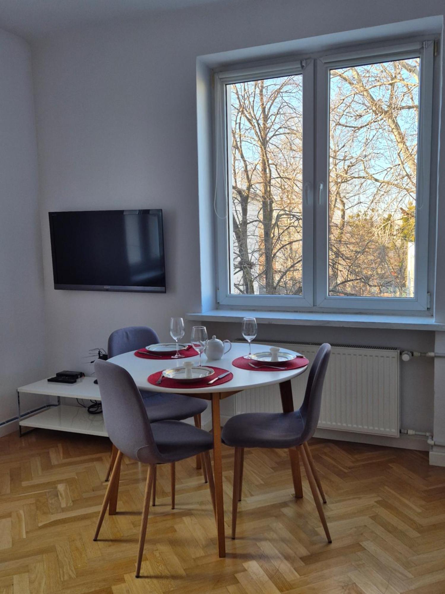 Simple Elegance - Old Town Apartamento