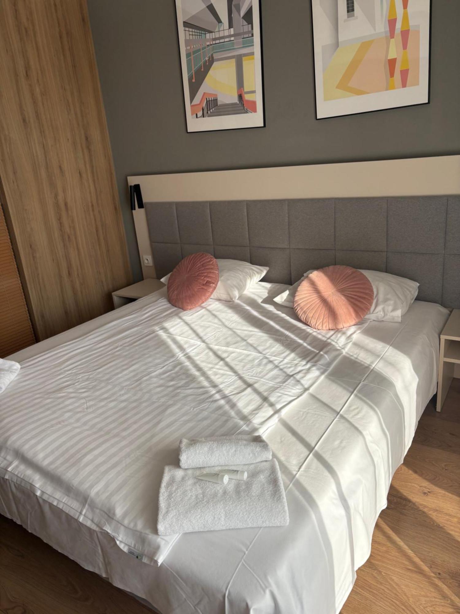 Good Wolska Apartamento *