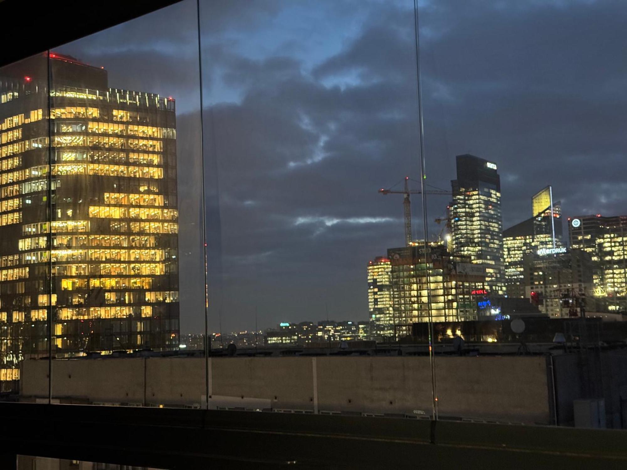 Apartment Prestige Skyview Warsaw