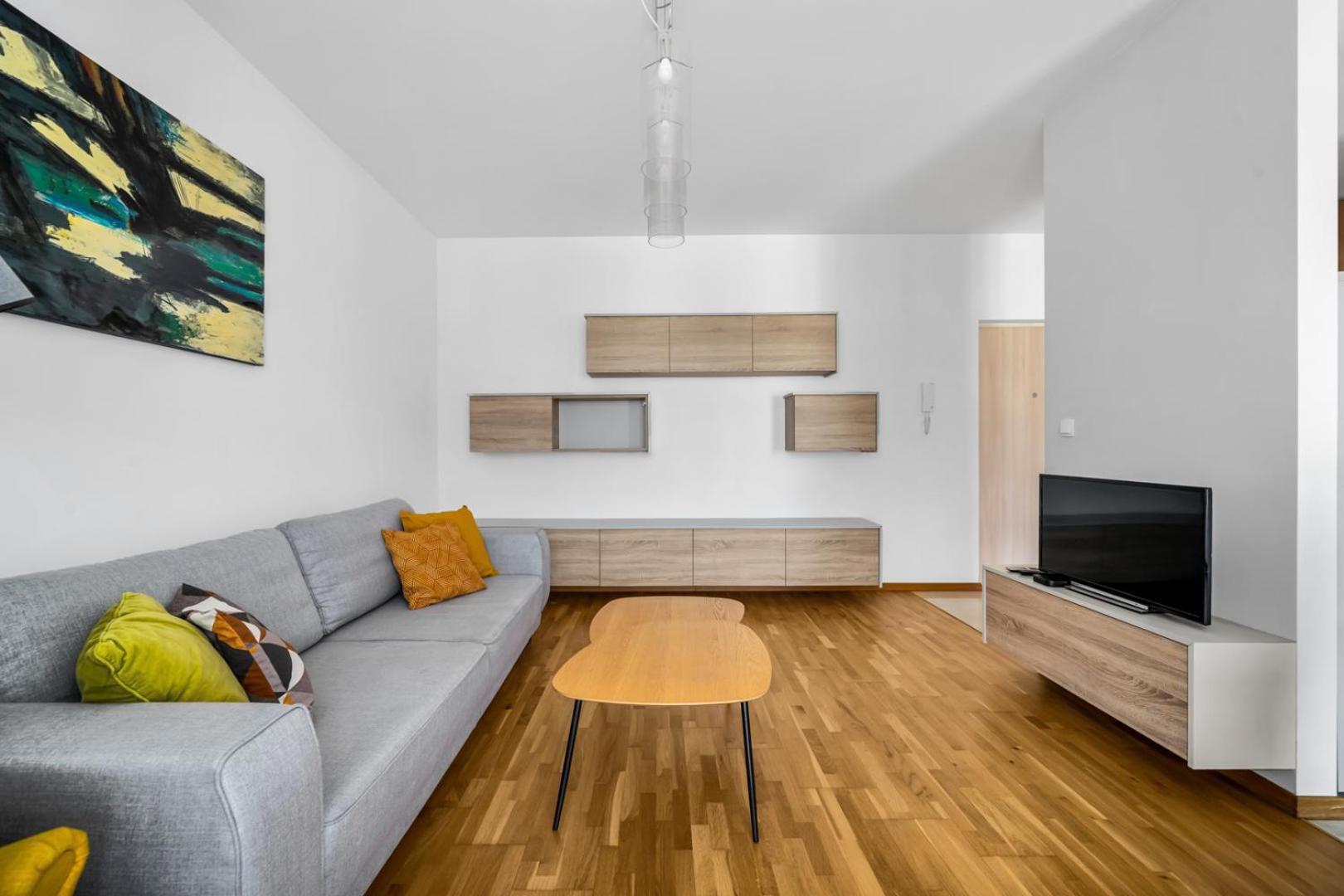 Wola - Parking And Balcony - By Rentujemy