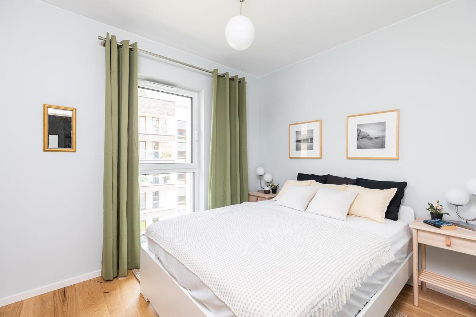 Super Okrzei 12 Apartment *