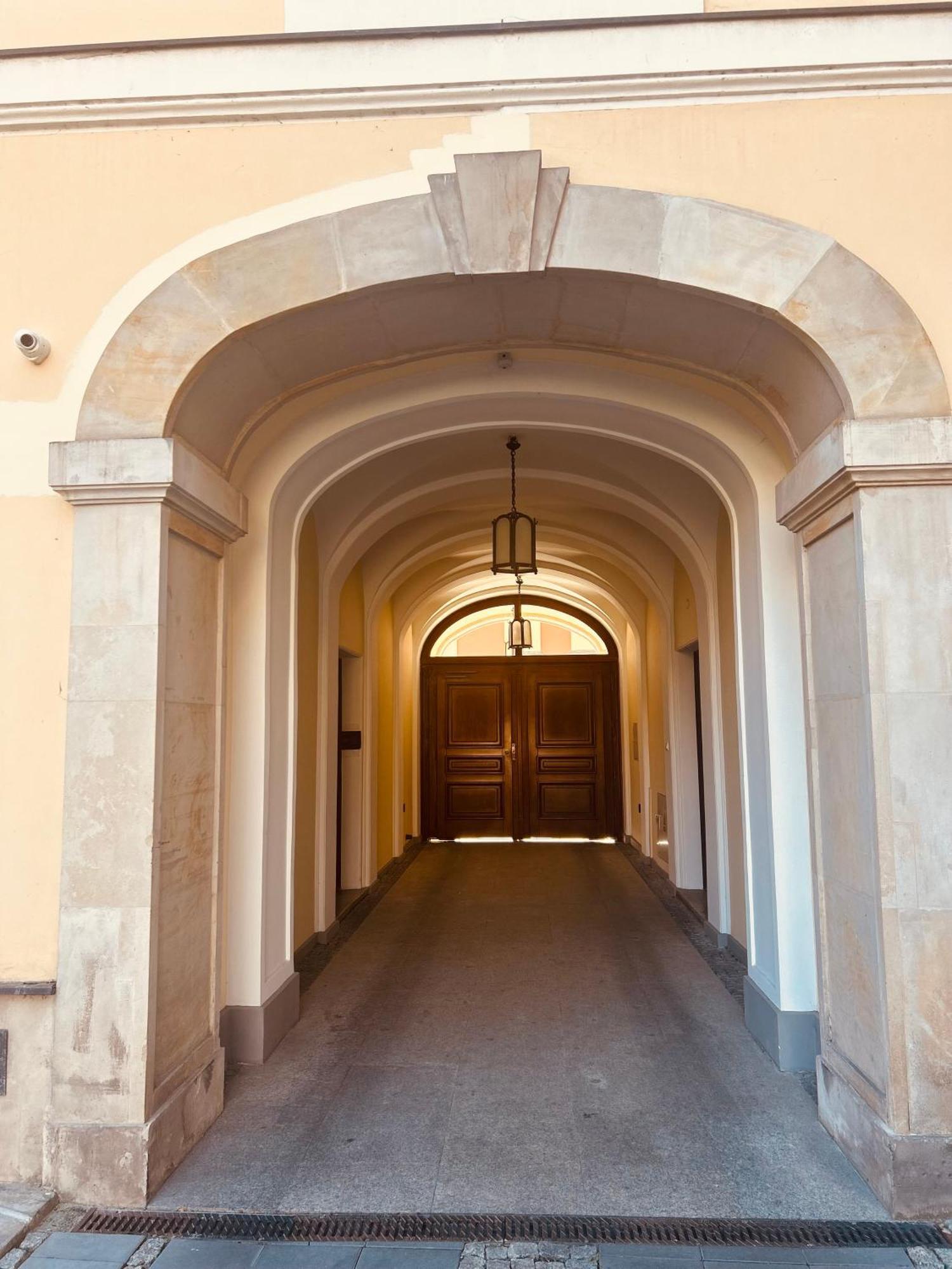 Miodowa Old Town Residence, Historic Royal Route Warszawa
