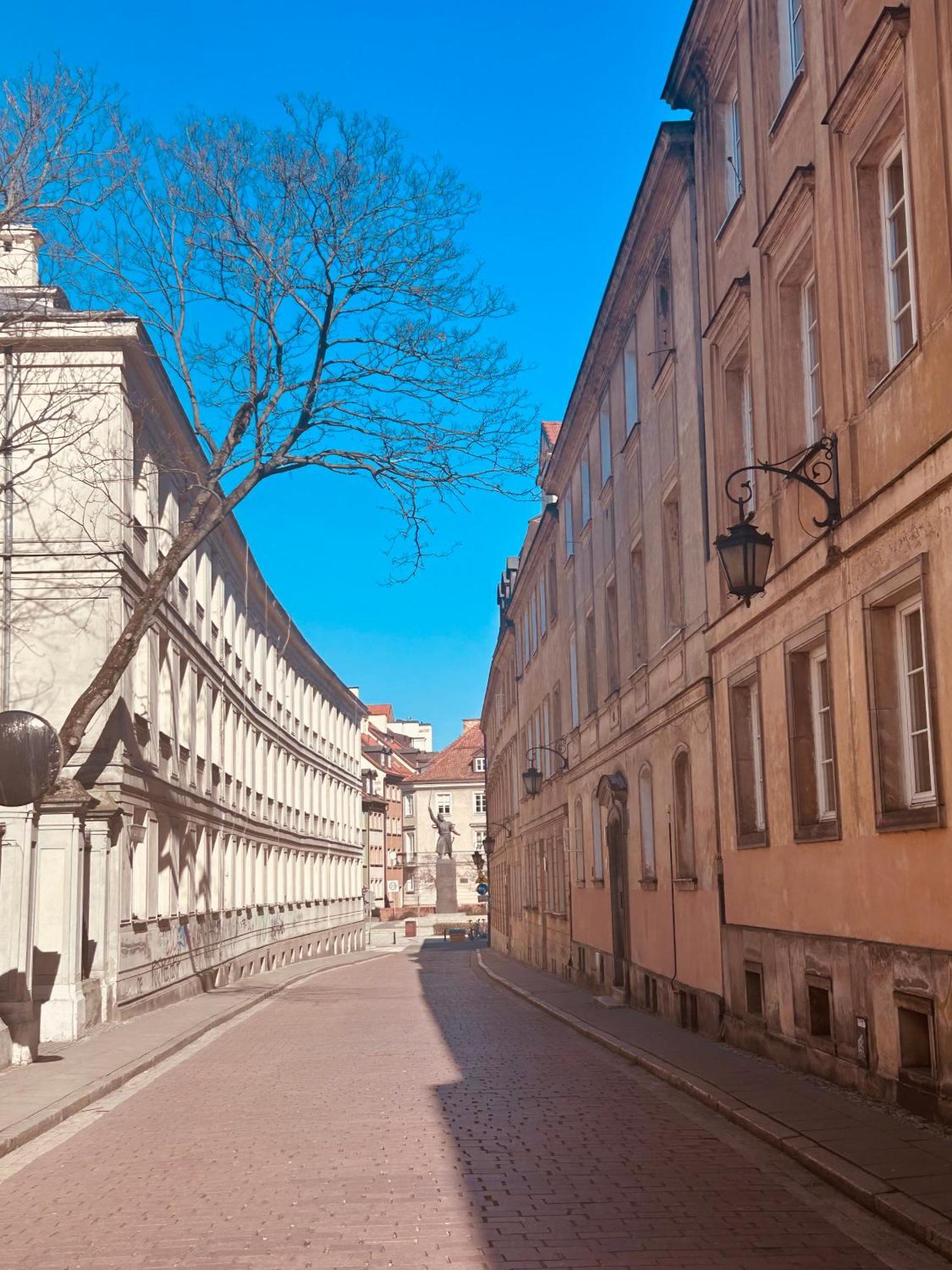 Miodowa Old Town Residence, Historic Royal Route Warszawa