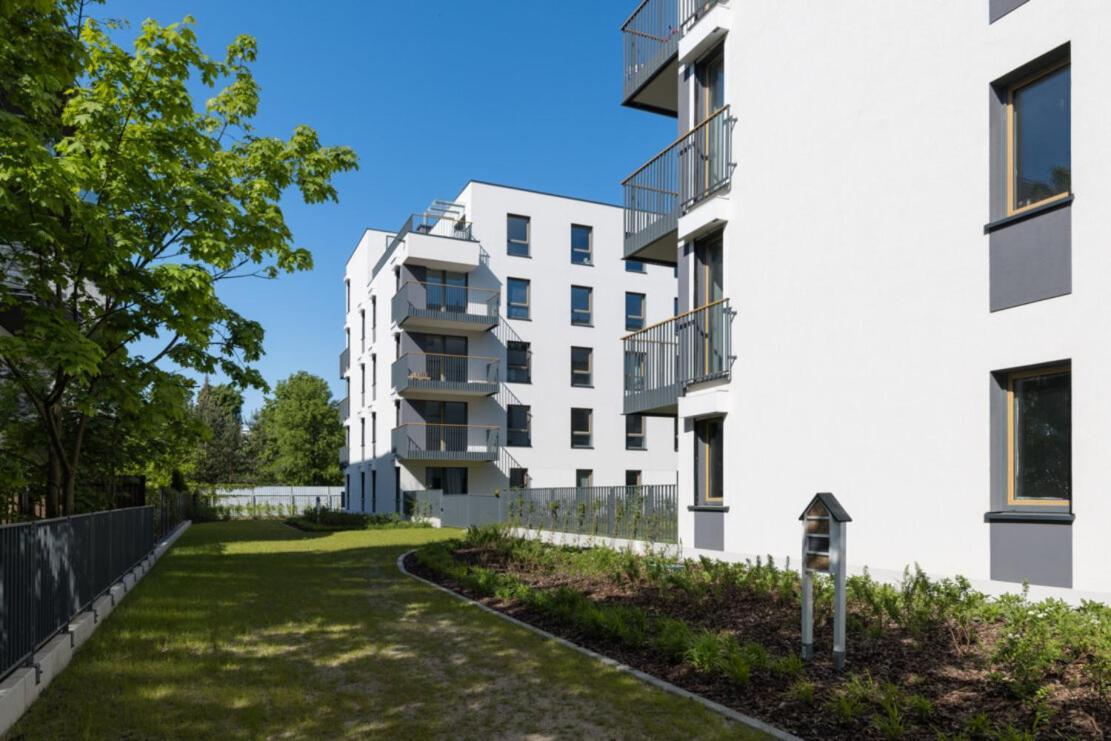Torunska White Apartment