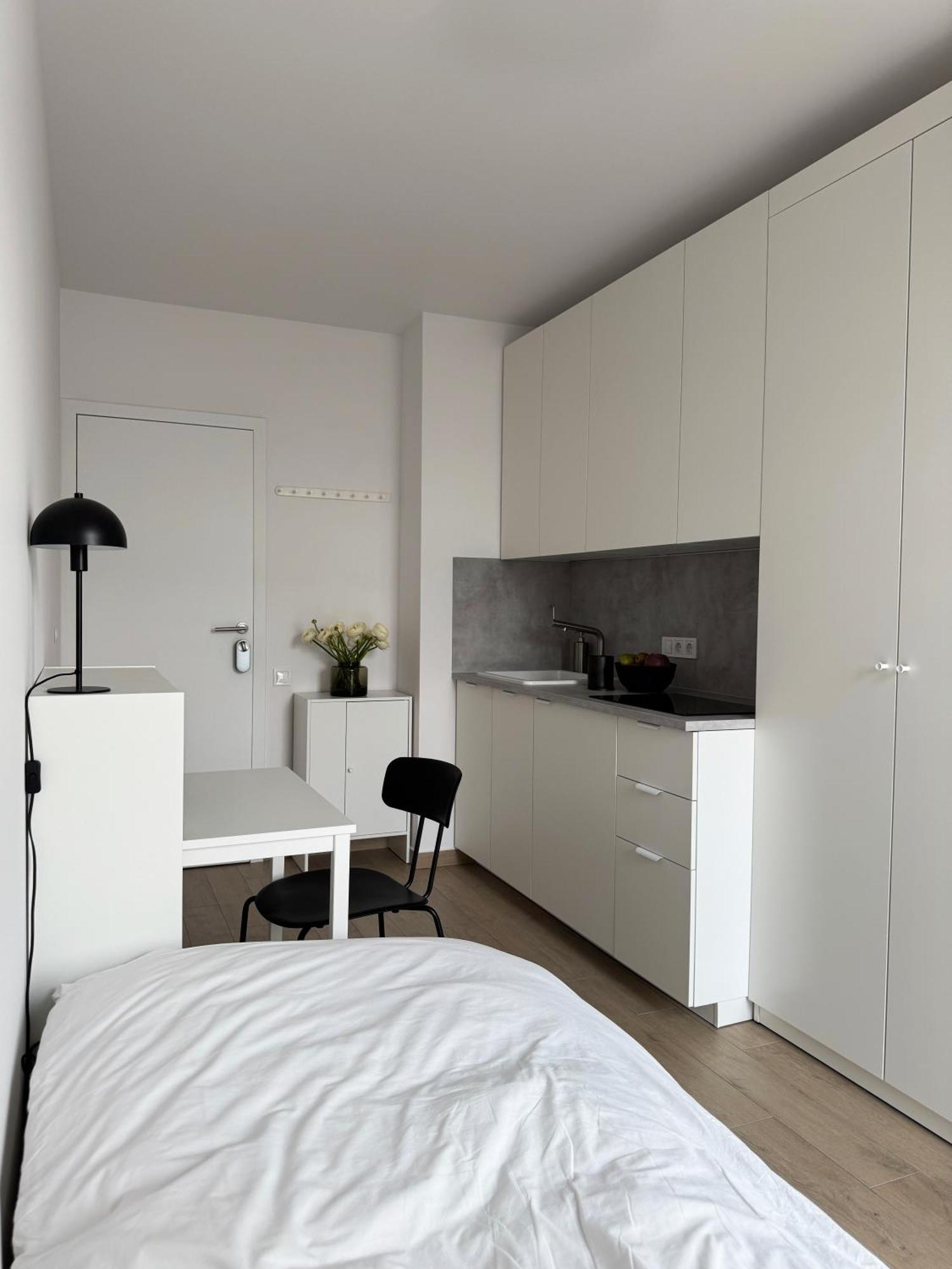 Torunska White Apartment *