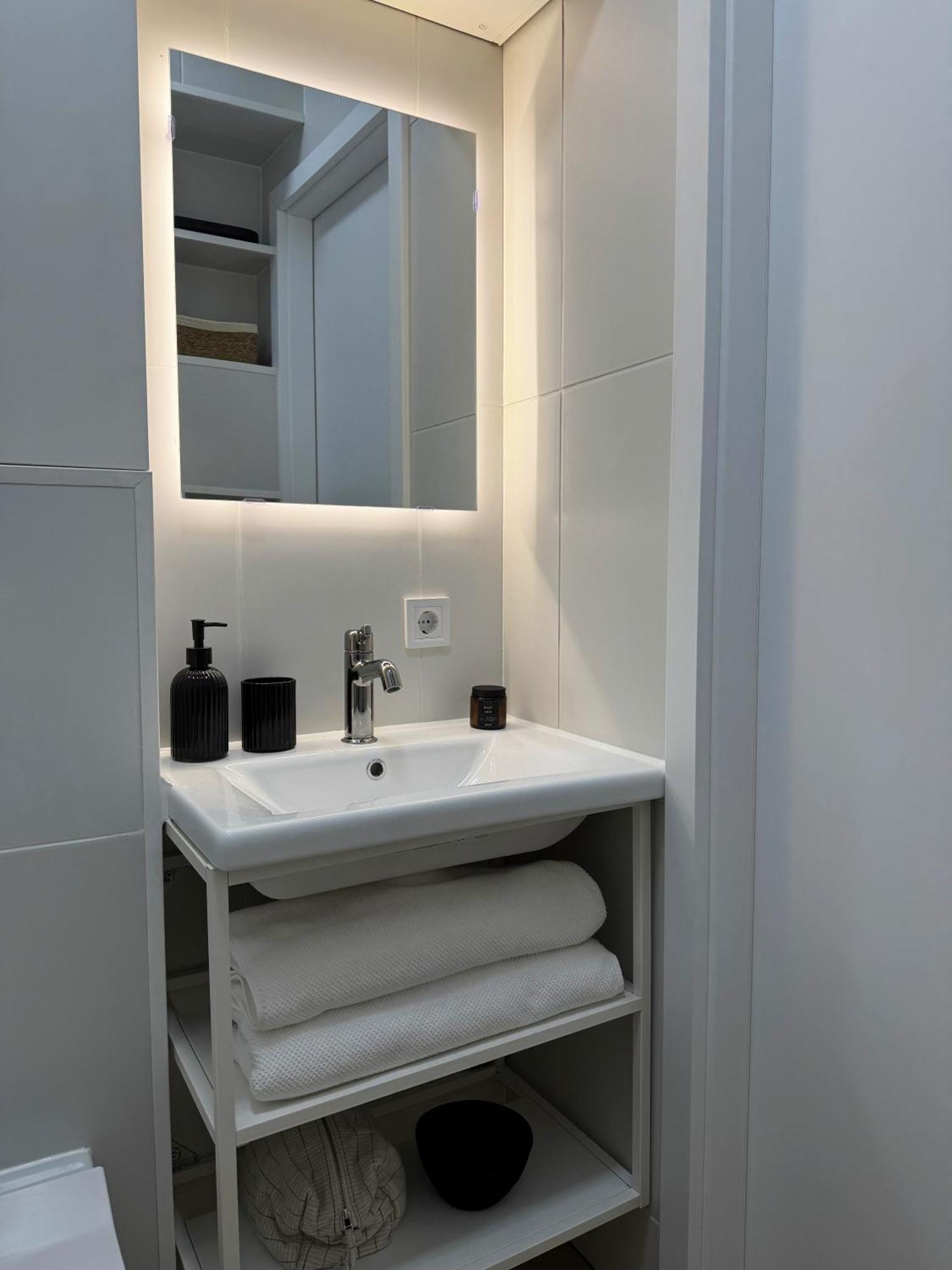 Torunska White *