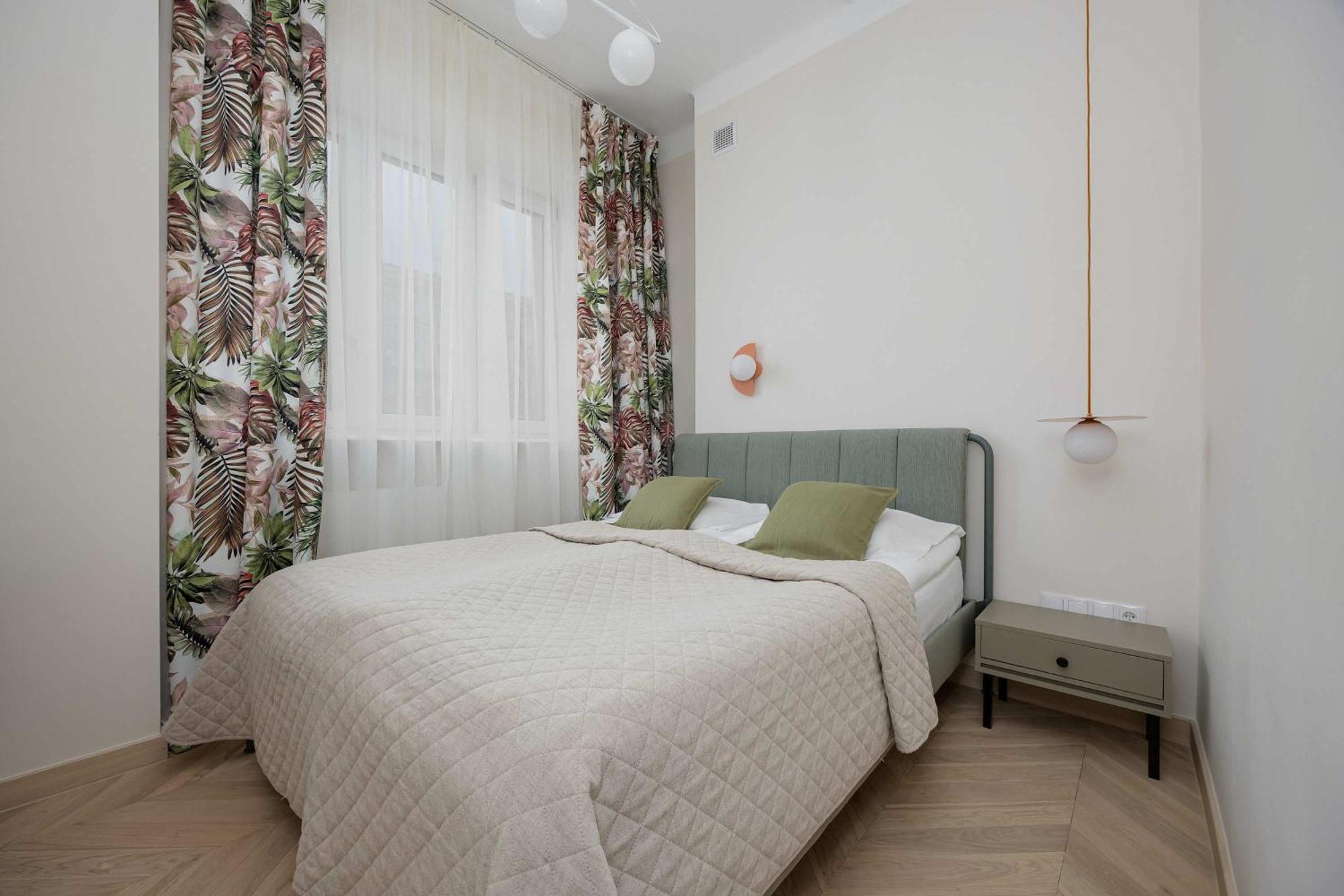 Bright Rakowiecka Near Pole Mokotowskie By Renters Apartment Warsaw