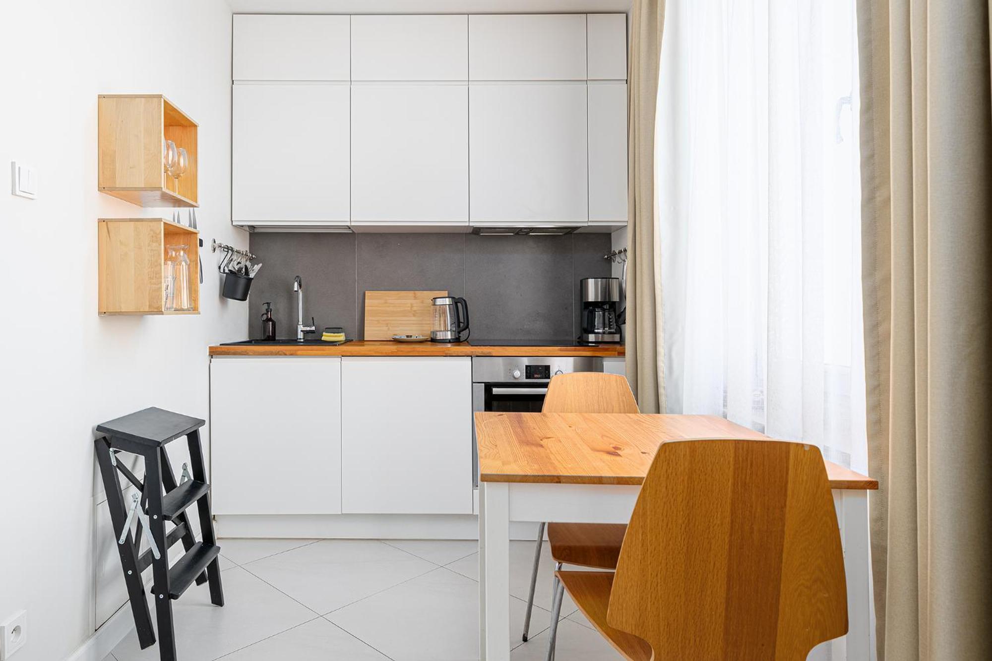 Rentplanet - Bialobrzeska Apartment *