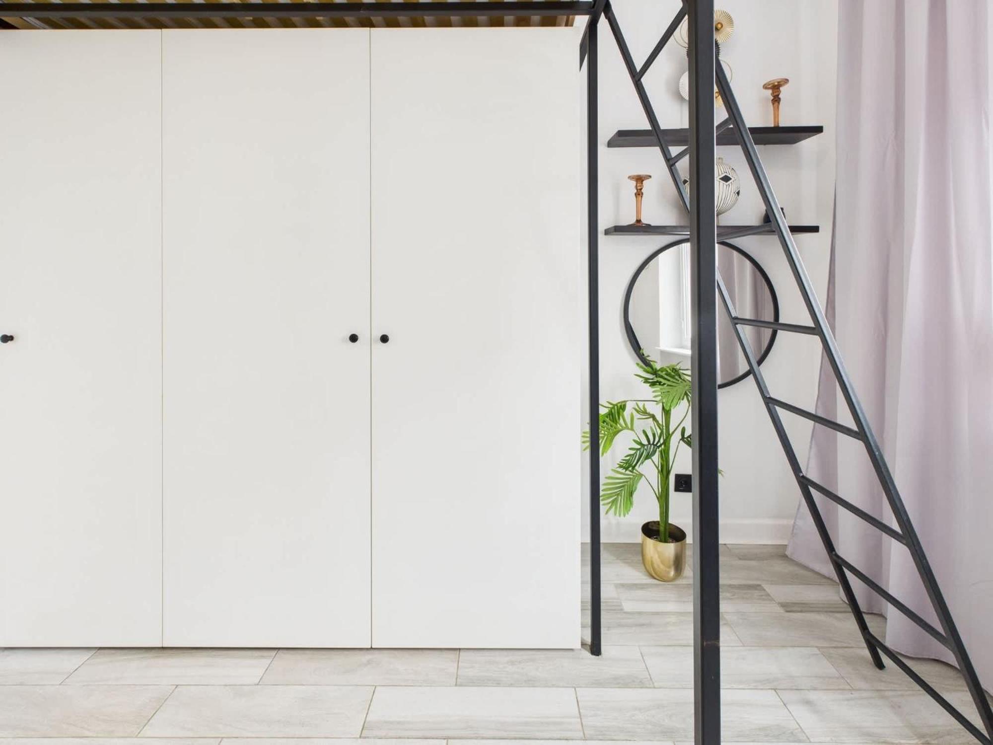 Comfortable In Warsaw's Mokotow District Next To The Metro By Renters Apartamento *