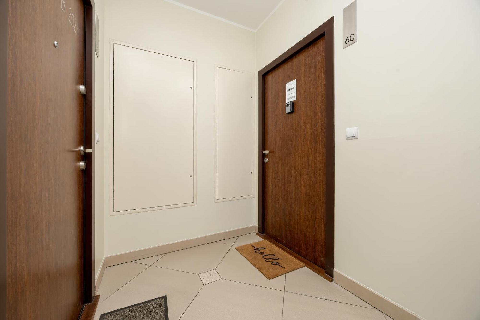Rakowska Wlochy By Renters Apartment