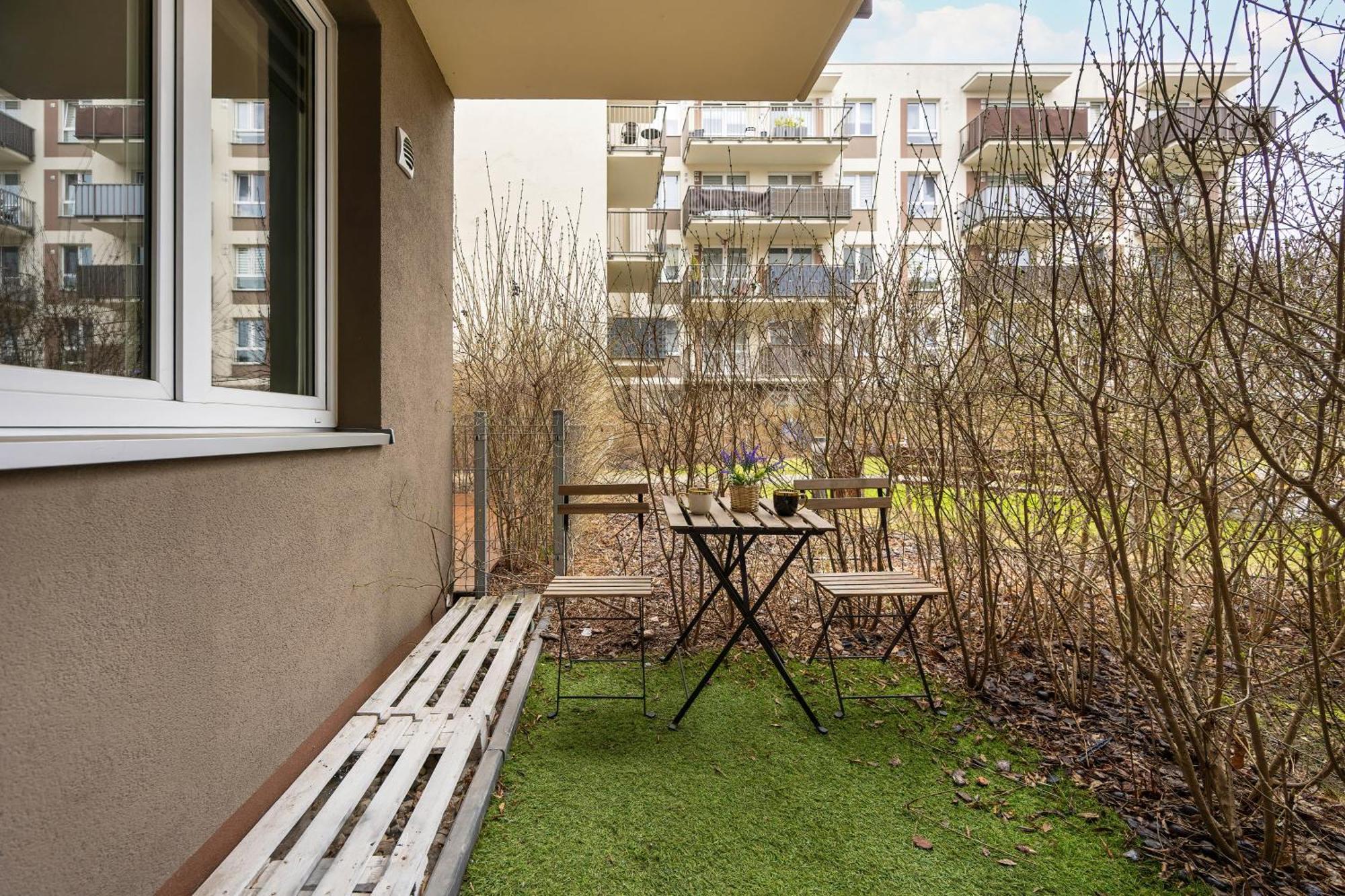 Rakowska Wlochy By Renters Apartment
