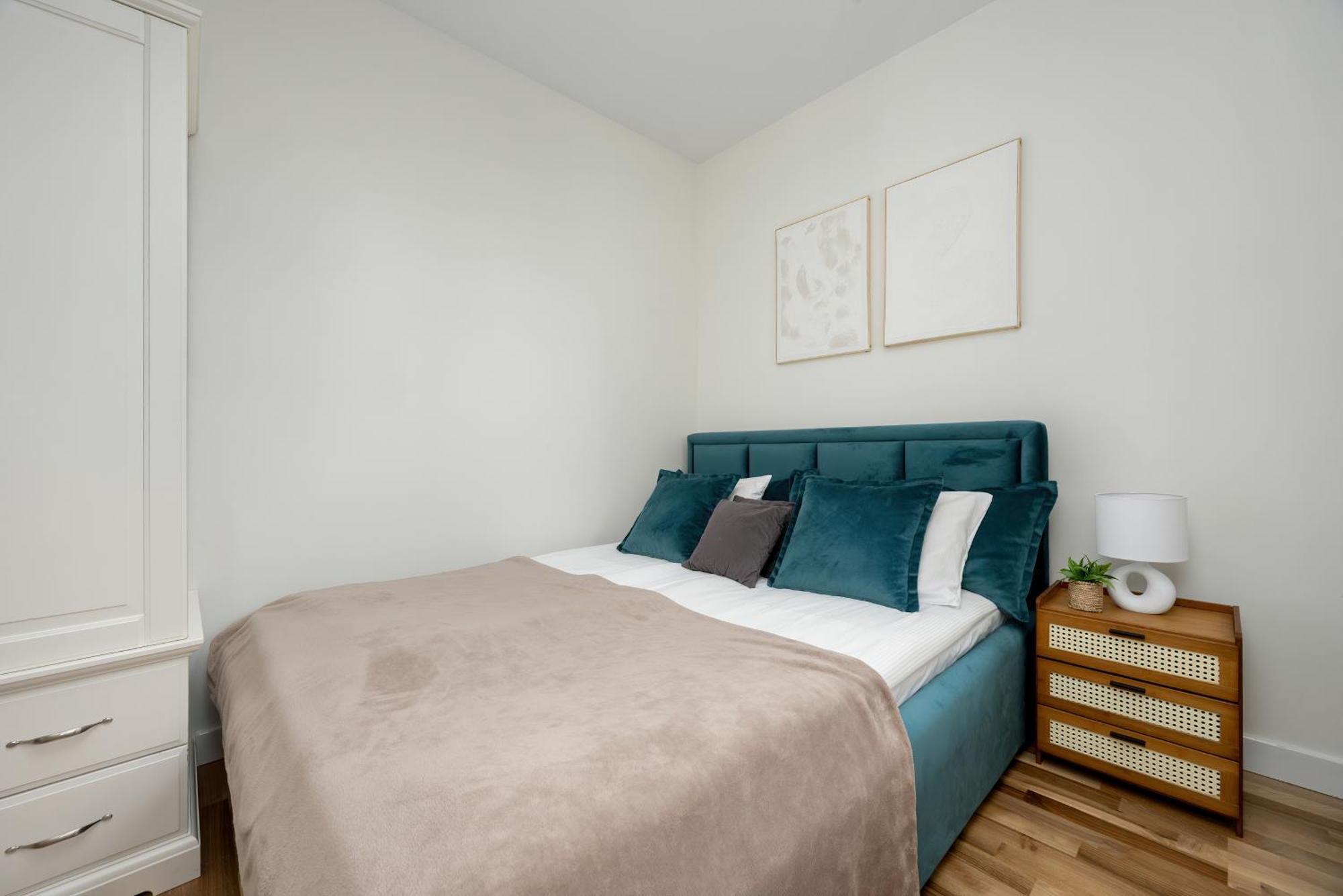 Căn hộ Rakowska Wlochy By Renters