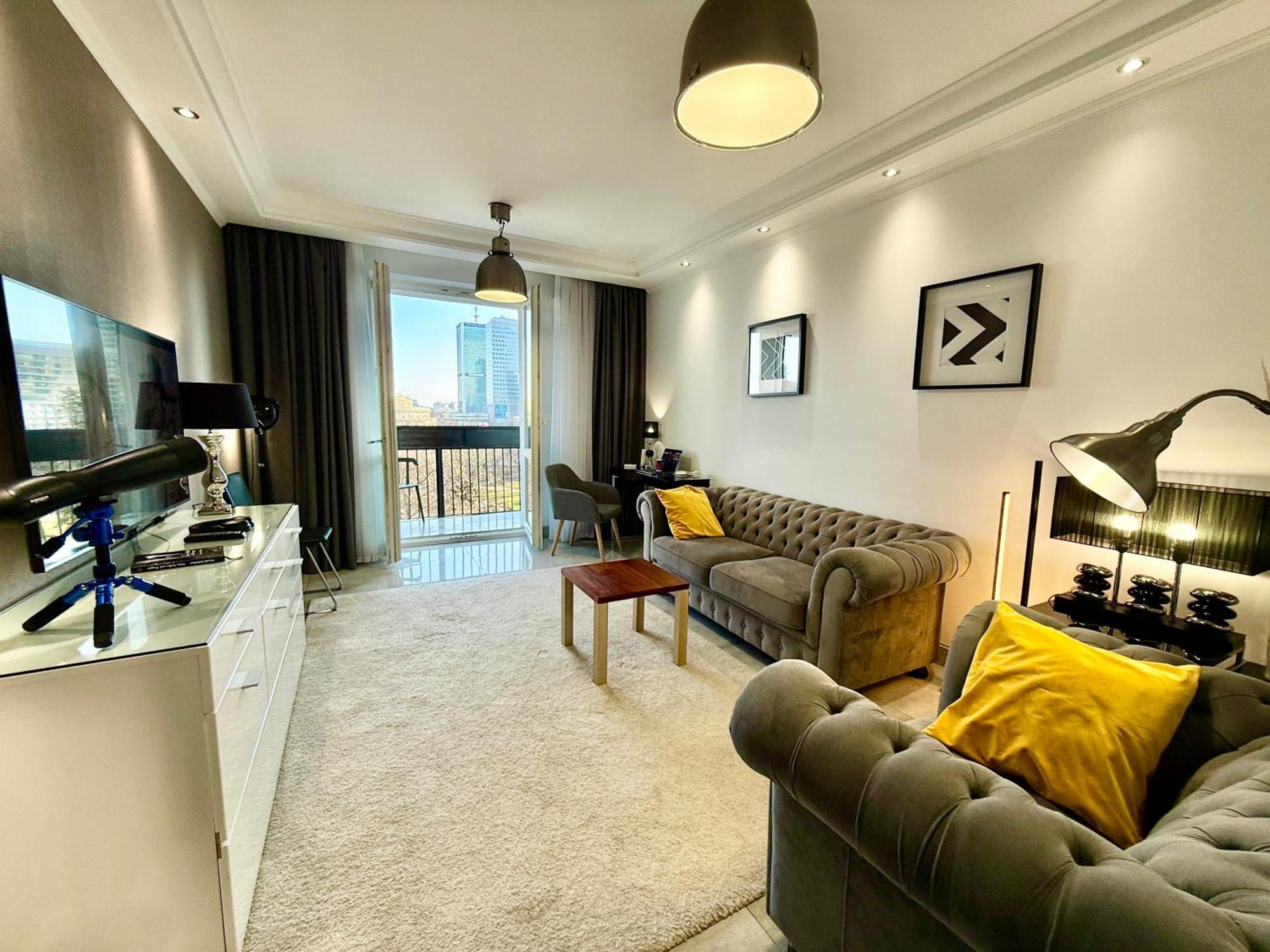 Class Metro Fast Wifi 100 Mbs 70'tv Netflix Hbo Max Disney+ Appletv+ * Warszawa