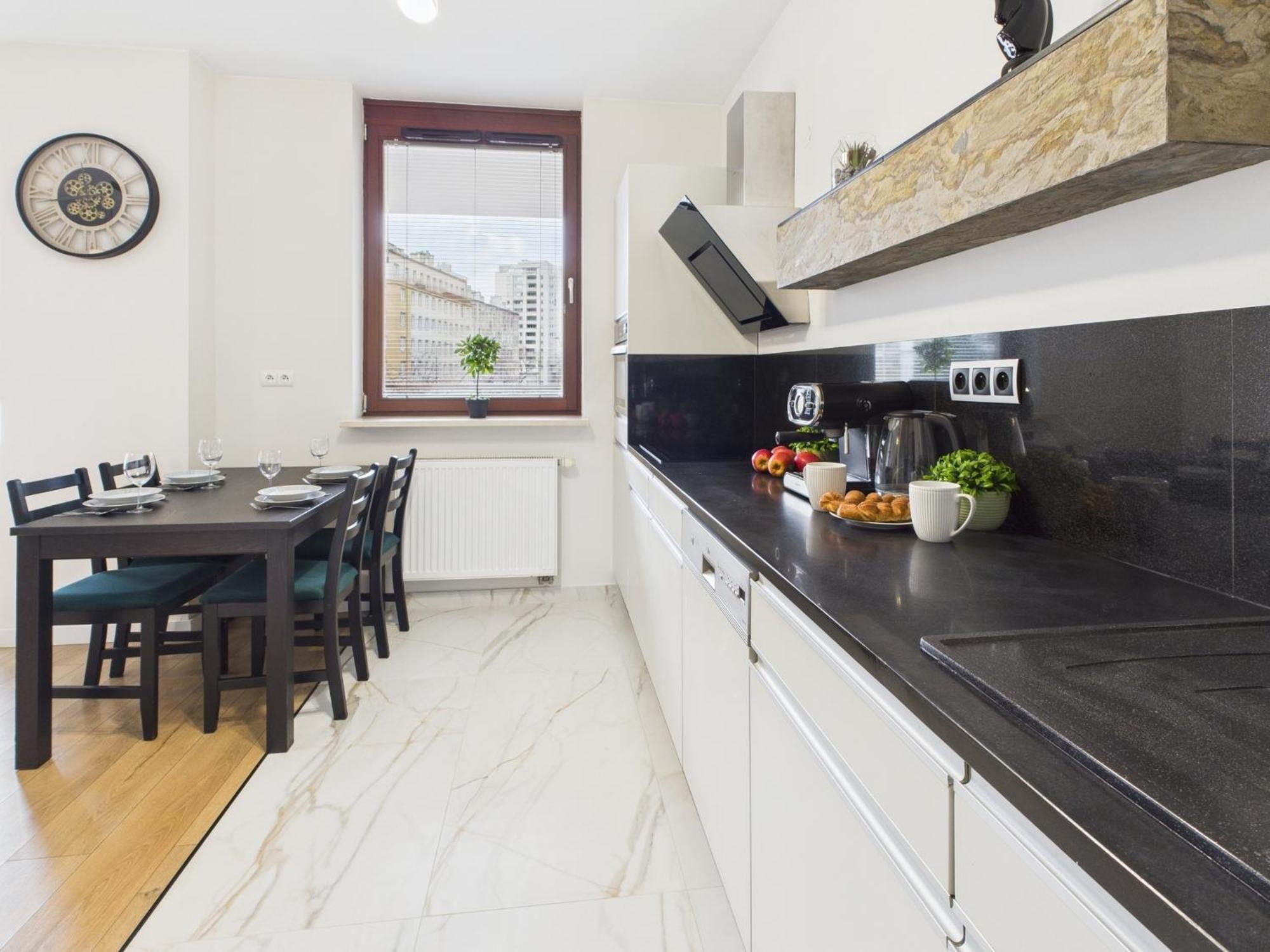 Căn hộ Chlodna European Square By Renters Warsaw