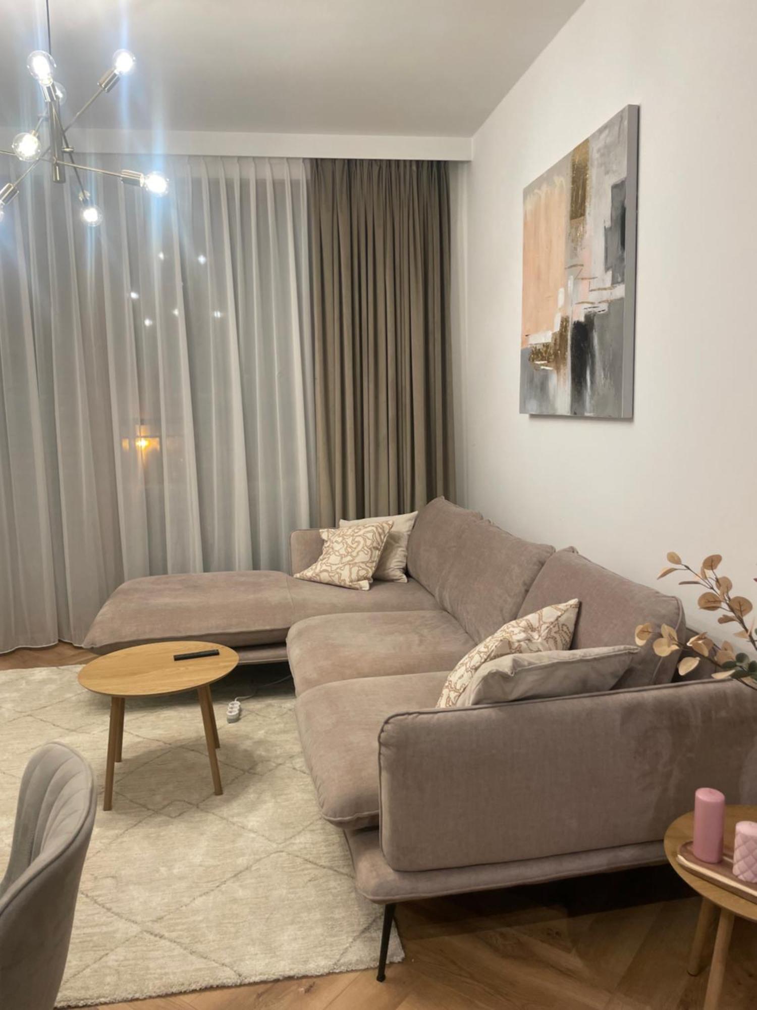 Căn hộ Royal Wilanow With Gym, Sauna And Private Parking Space *