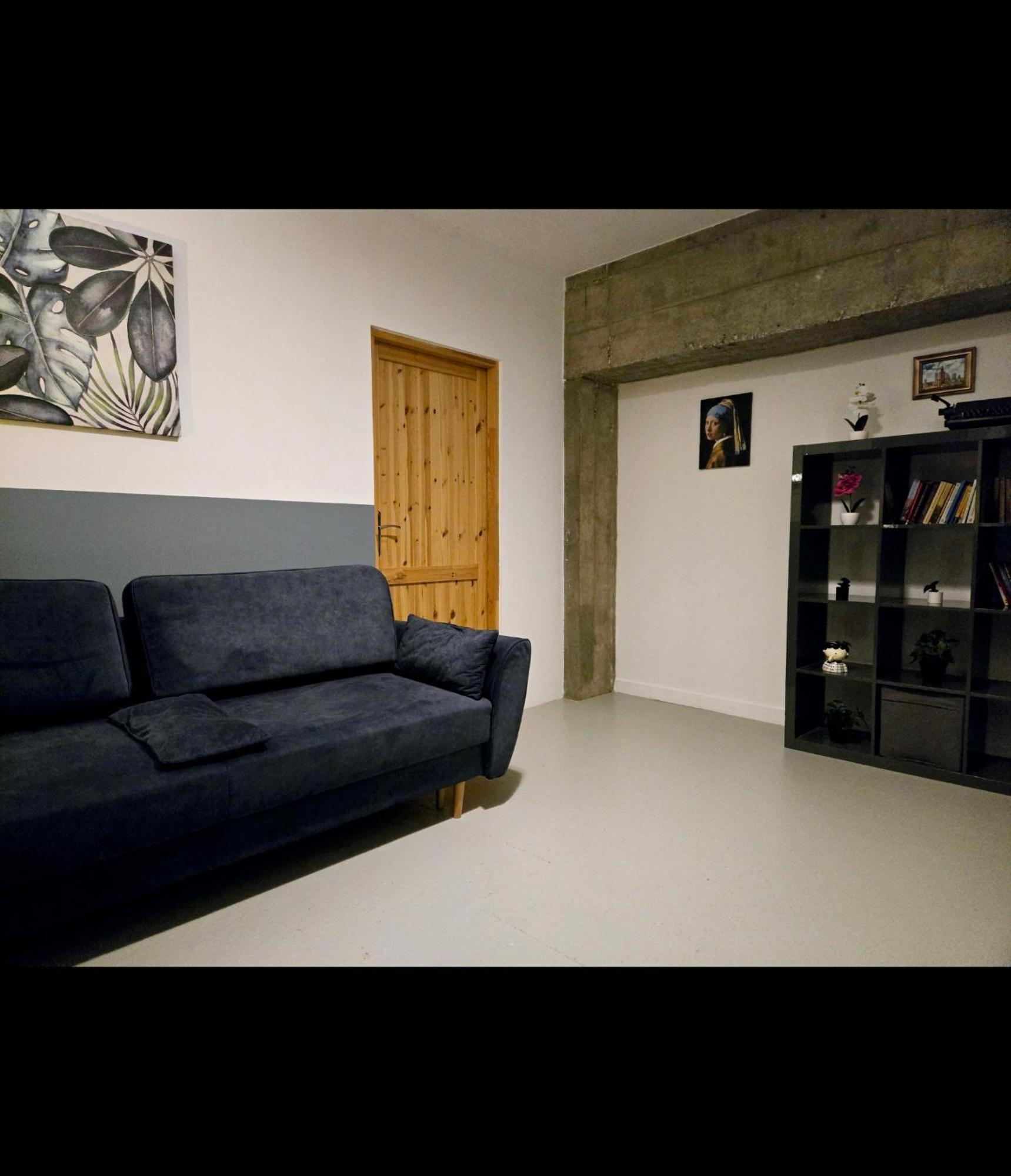Bialobrzeska Apartment