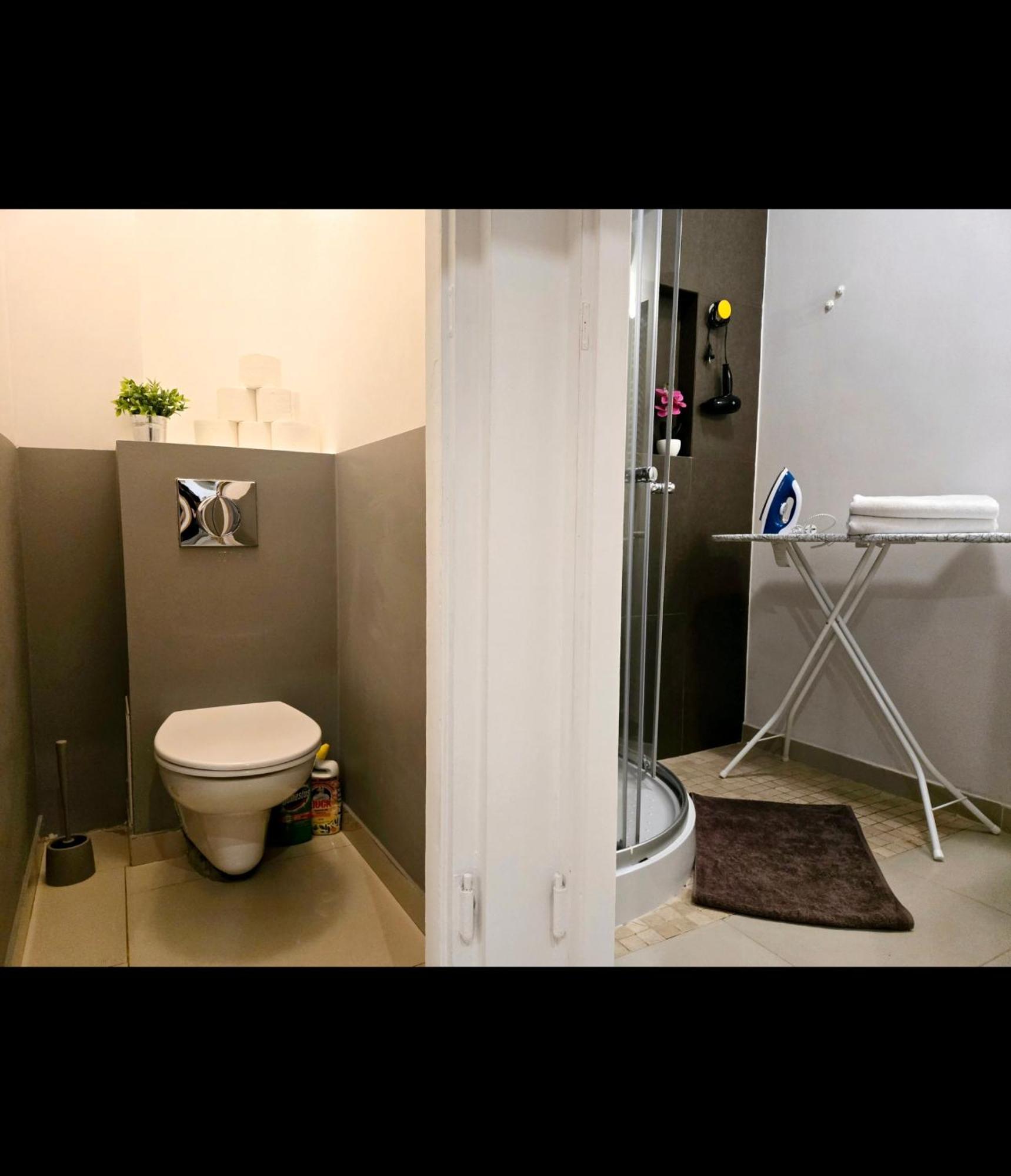 Bialobrzeska Apartment Warsaw